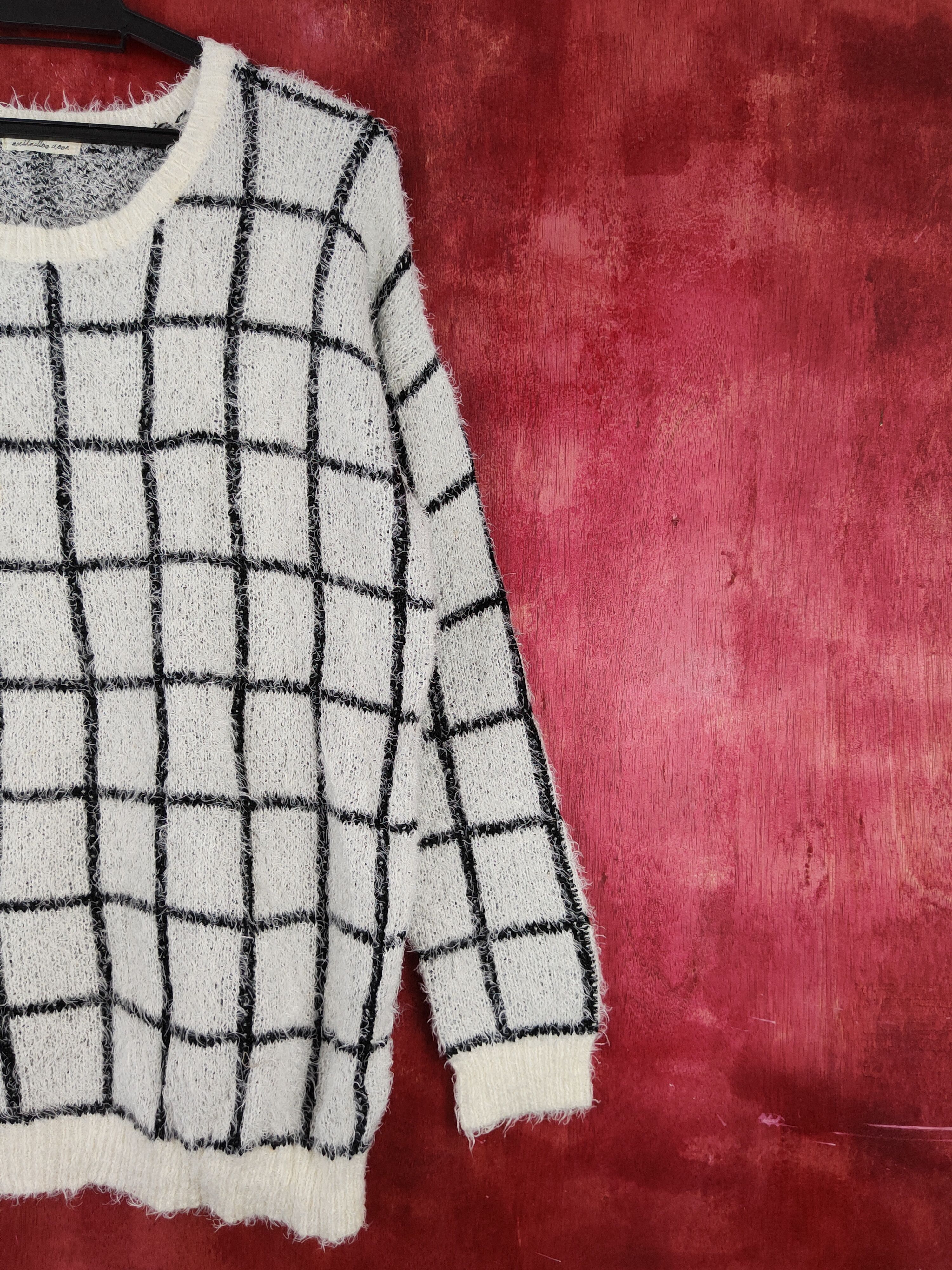 Homespun Knitwear × Japanese Brand × Vintage Japan Black Cream Shag Shaggy Fur Mohair Knitwear #S1907 Size M / US 6-8 / IT 42-44 - 5 Thumbnail