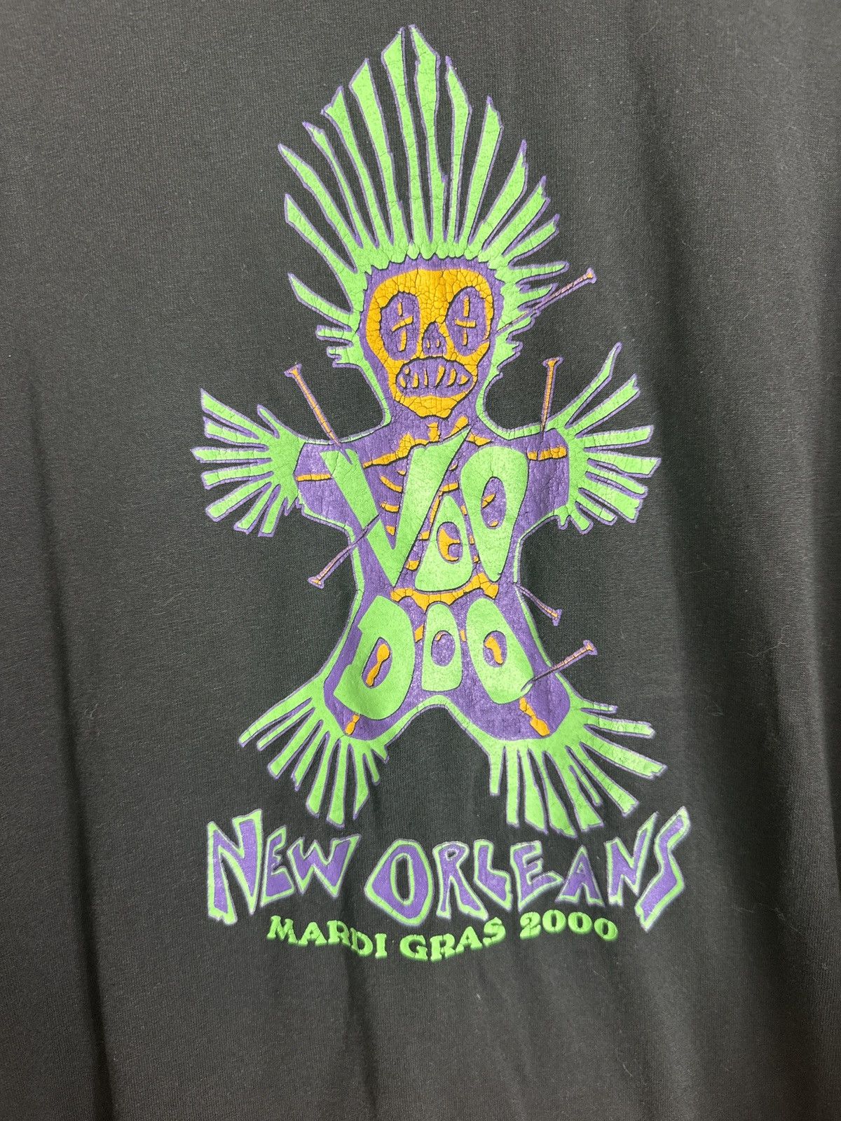 Vintage Vintage 2000 Mardi Gras Voodoo tshirt Size US XL / EU 56 / 4 - 1 Thumbnail