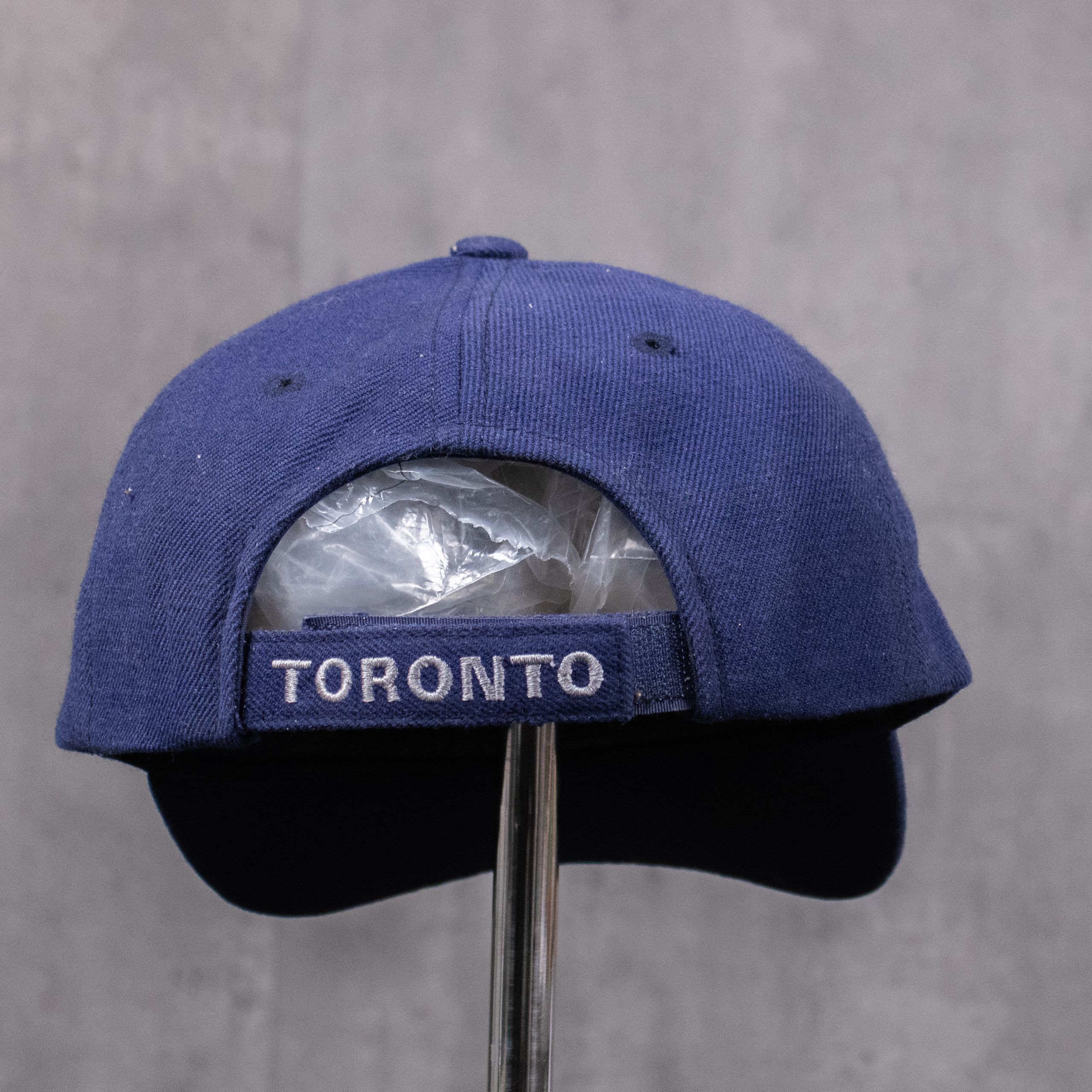 American Needle × NHL × Vintage Vintage 1990's Toronto Maple Leafs Strapback Panel Navy Hat Size ONE SIZE - 3 Thumbnail
