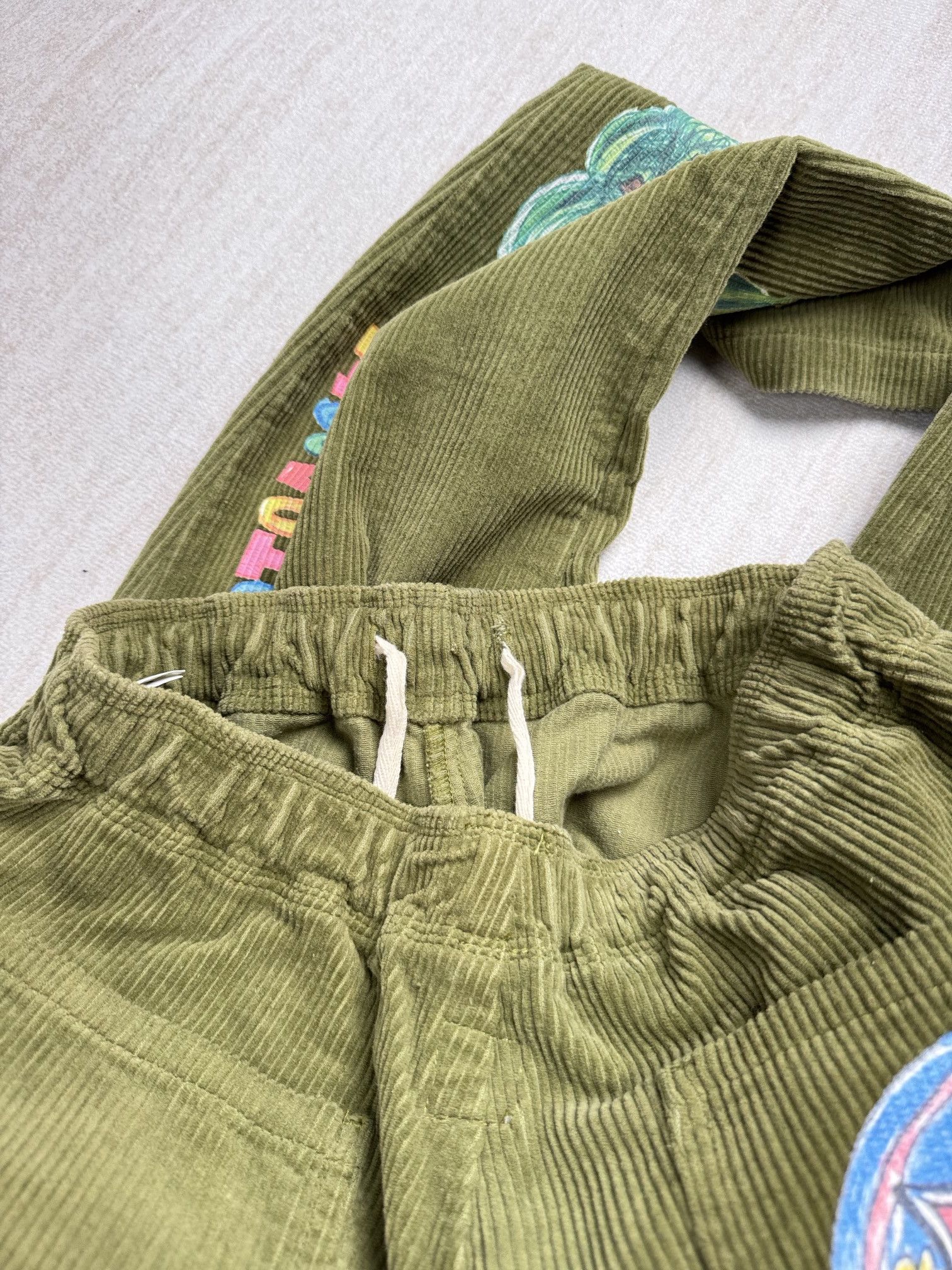 go slow caravan corduroy pants Size US 31 - 9 Thumbnail