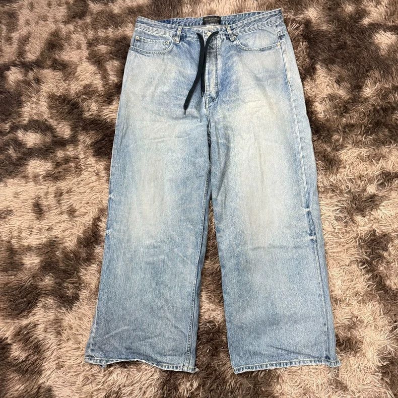 Balenciaga Balenciaga 24Summer Baggy Denim Jeans Size US 32 / EU 48 - 1 Thumbnail