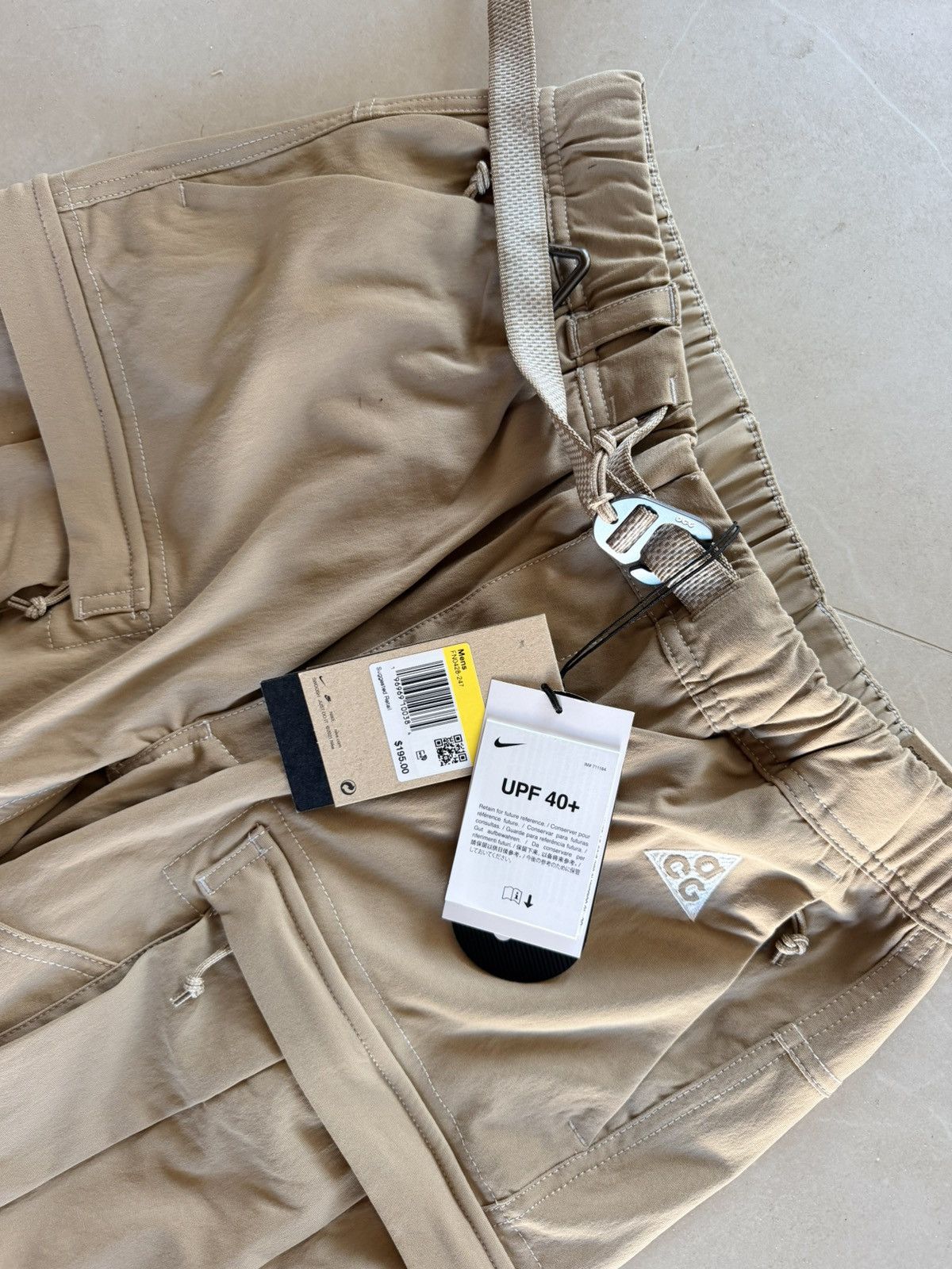 Nike Loose Fit Straight Leg Size US 30 / EU 46 - 2 Thumbnail