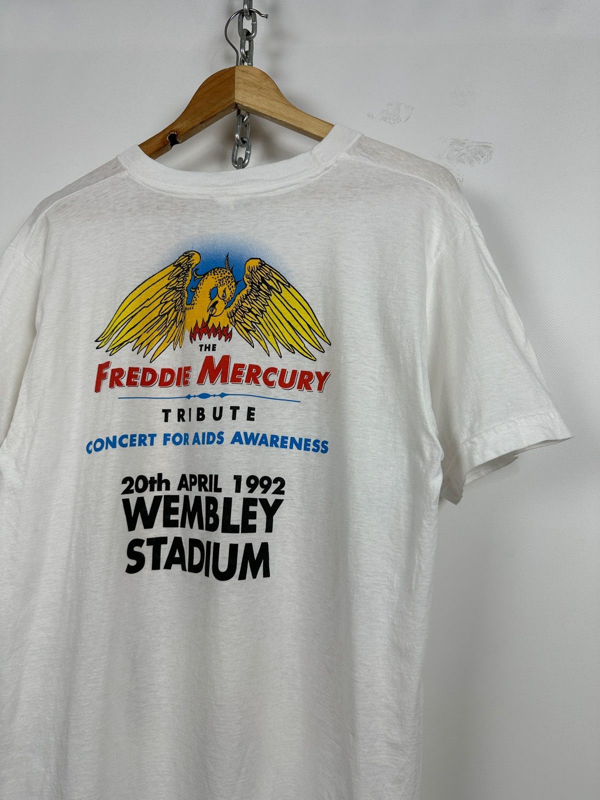 Band Tees 1992 Vintage Queen Freddie Mercury Tribute Concert T-Shirt Size US L / EU 52-54 / 3 - 10 Thumbnail