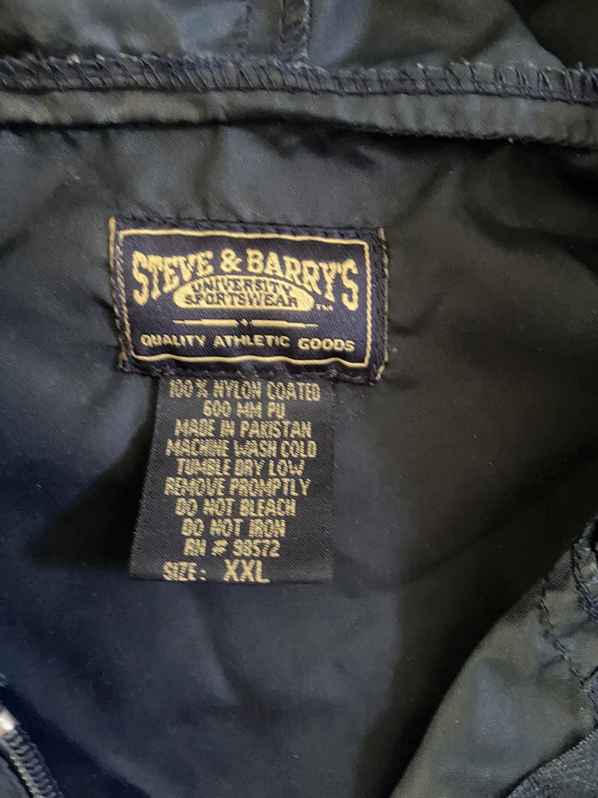 Steve And Barrys Michigan windbreaker jacket Size US XXL / EU 58 / 5 - 3 Thumbnail
