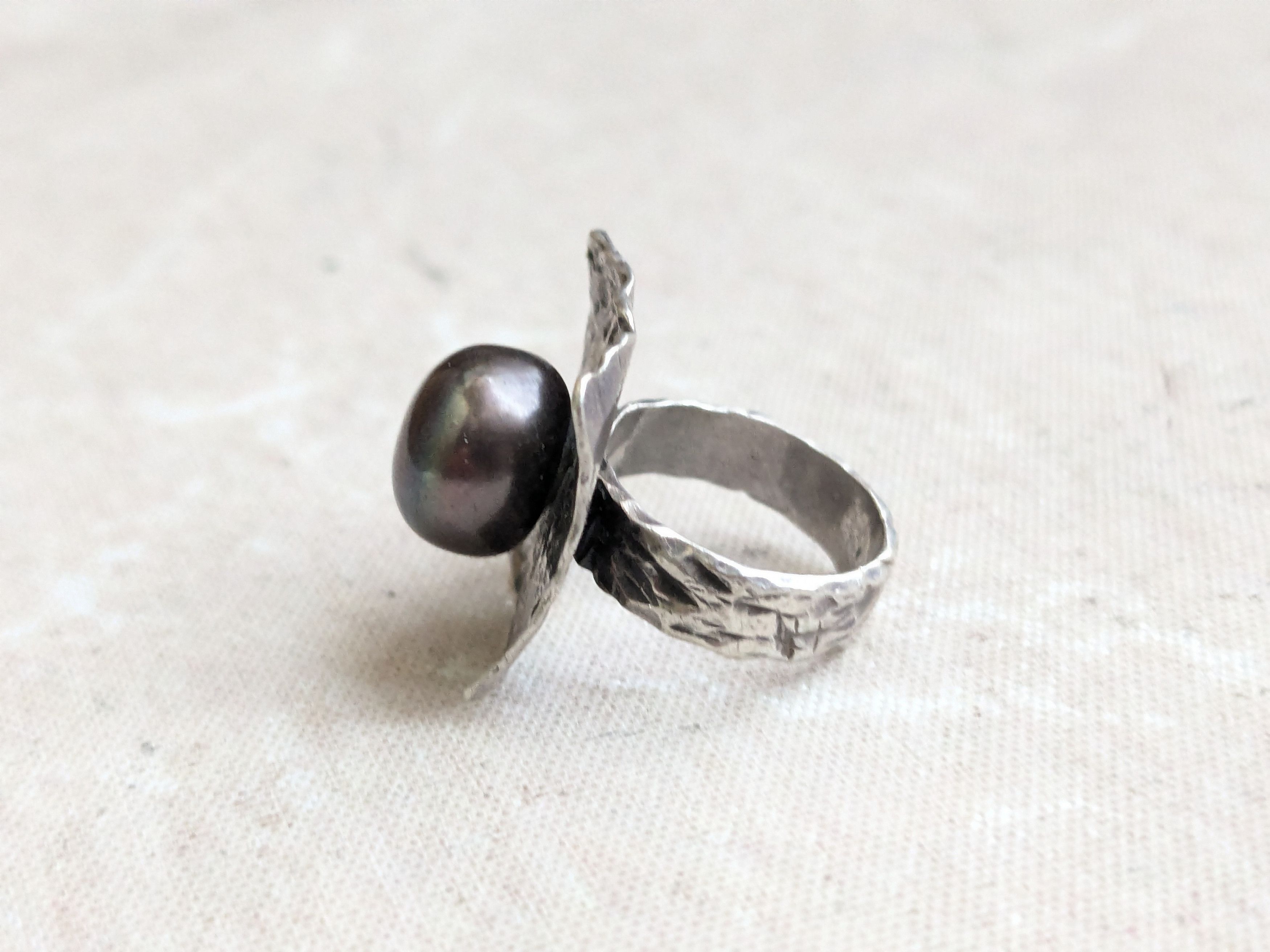 Sterling Silver Ascopa Sterling Silver Ring Black Pearl 4.5 Hammered Size ONE SIZE - 4 Thumbnail