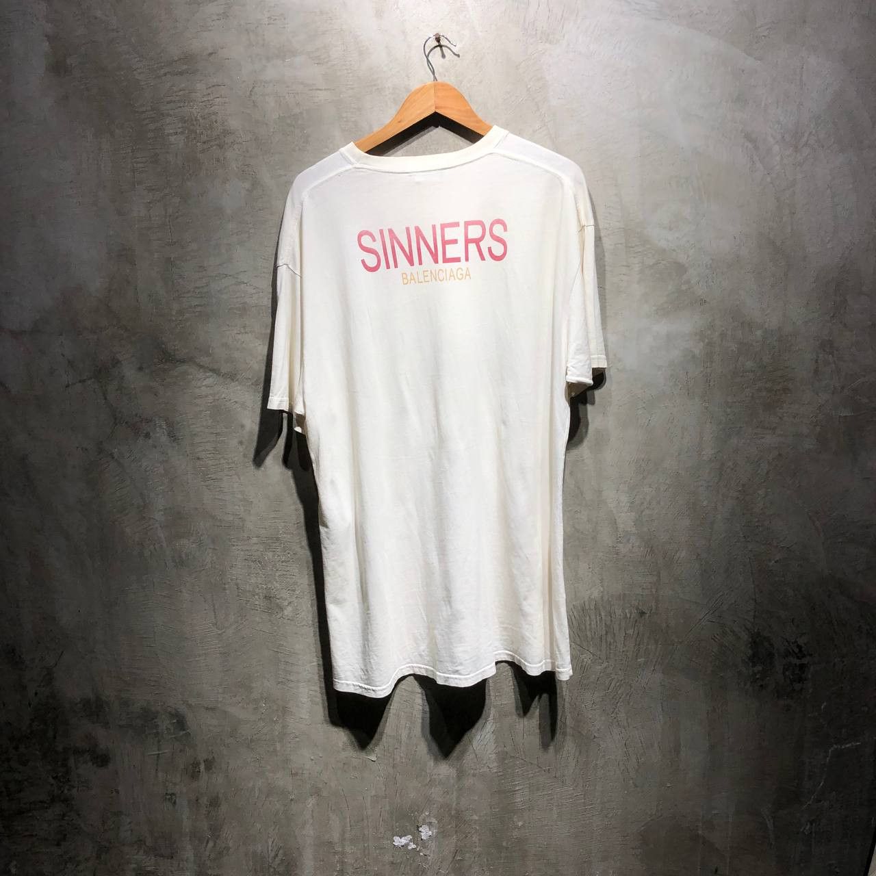 Balenciaga Balenciaga Sinners Tee Size US XL / EU 56 / 4 - 1 Thumbnail
