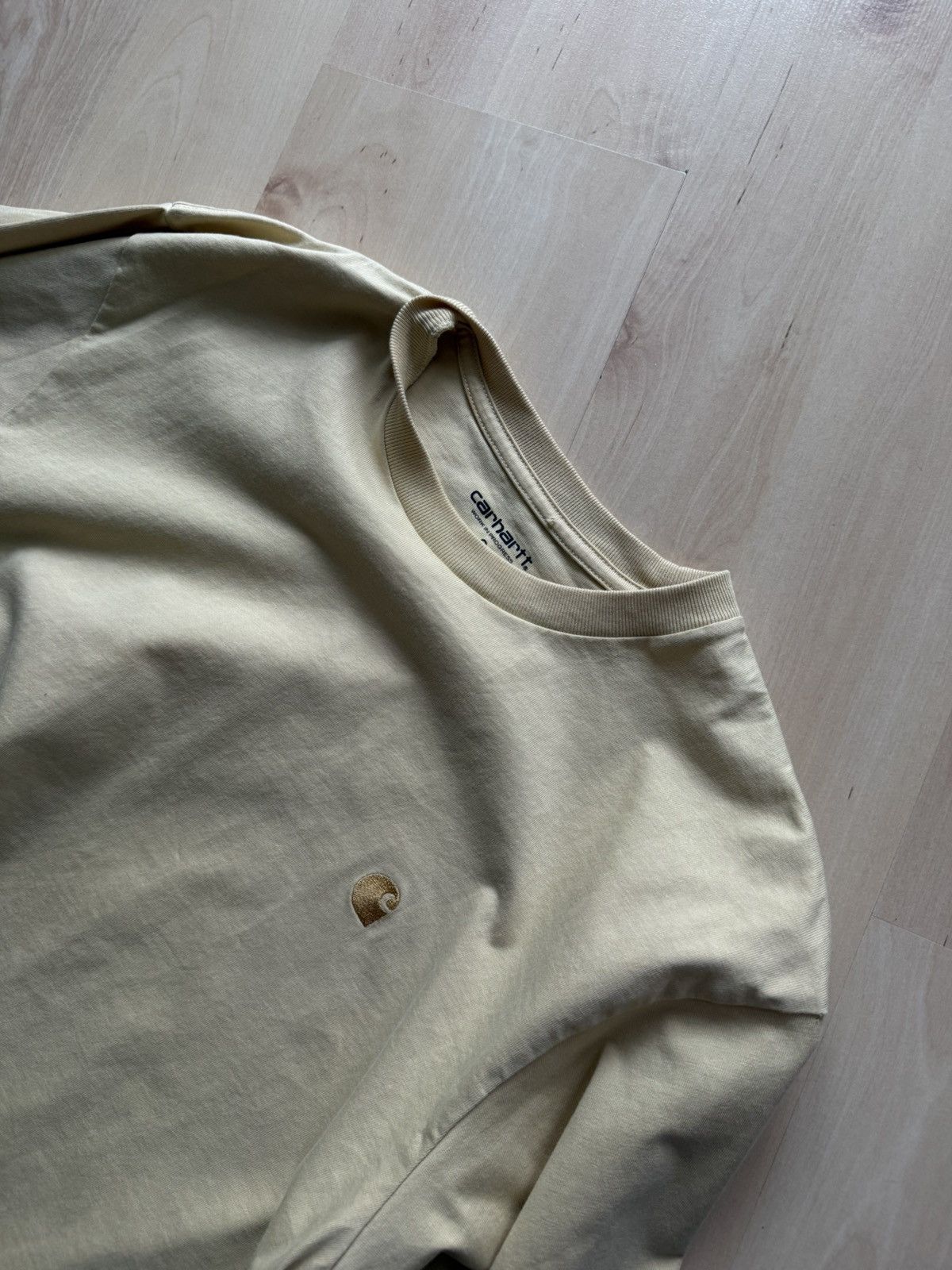 Carhartt Wip Carhartt Wip chase long sleeve tshirt Size US S / EU 44-46 / 1 - 2 Thumbnail