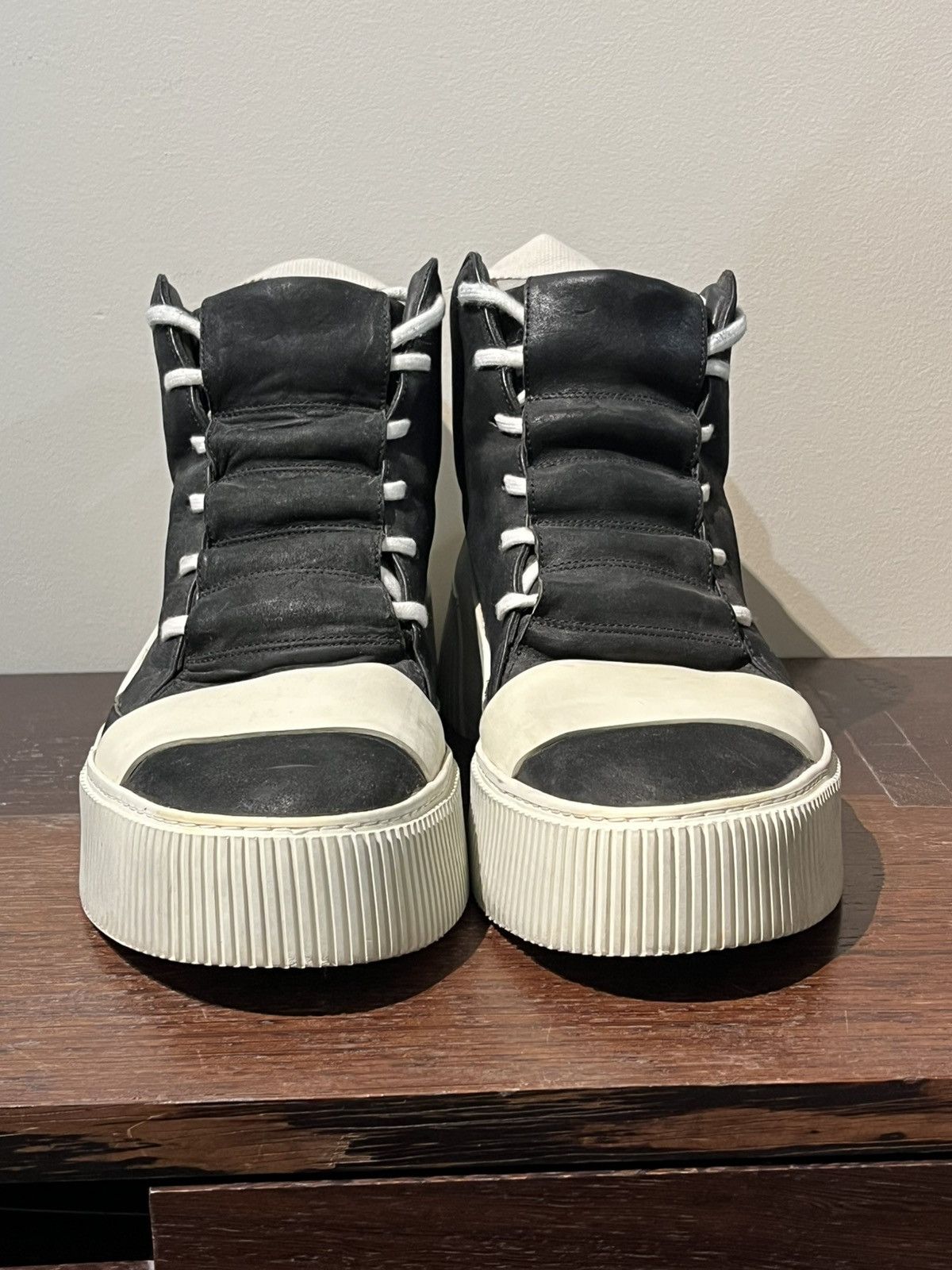 Boris Bidjan Saberi Boris Bidjan Saberi Bamba Size US 9 / EU 42 - 3 Thumbnail