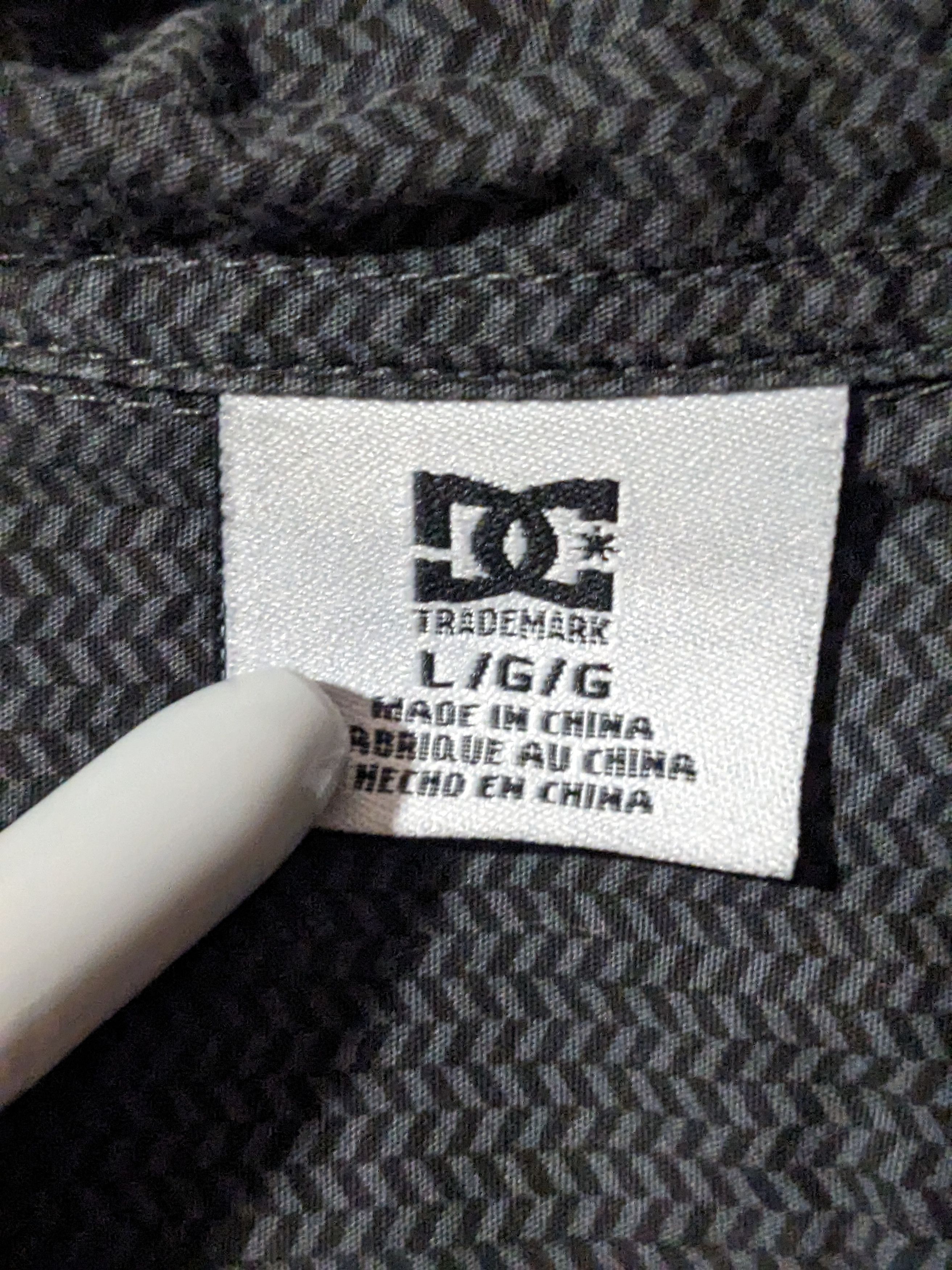 DC × Vintage Vintage Y2K DC Shoes Black Large Button Up Shirt Size US L / EU 52-54 / 3 - 3 Thumbnail