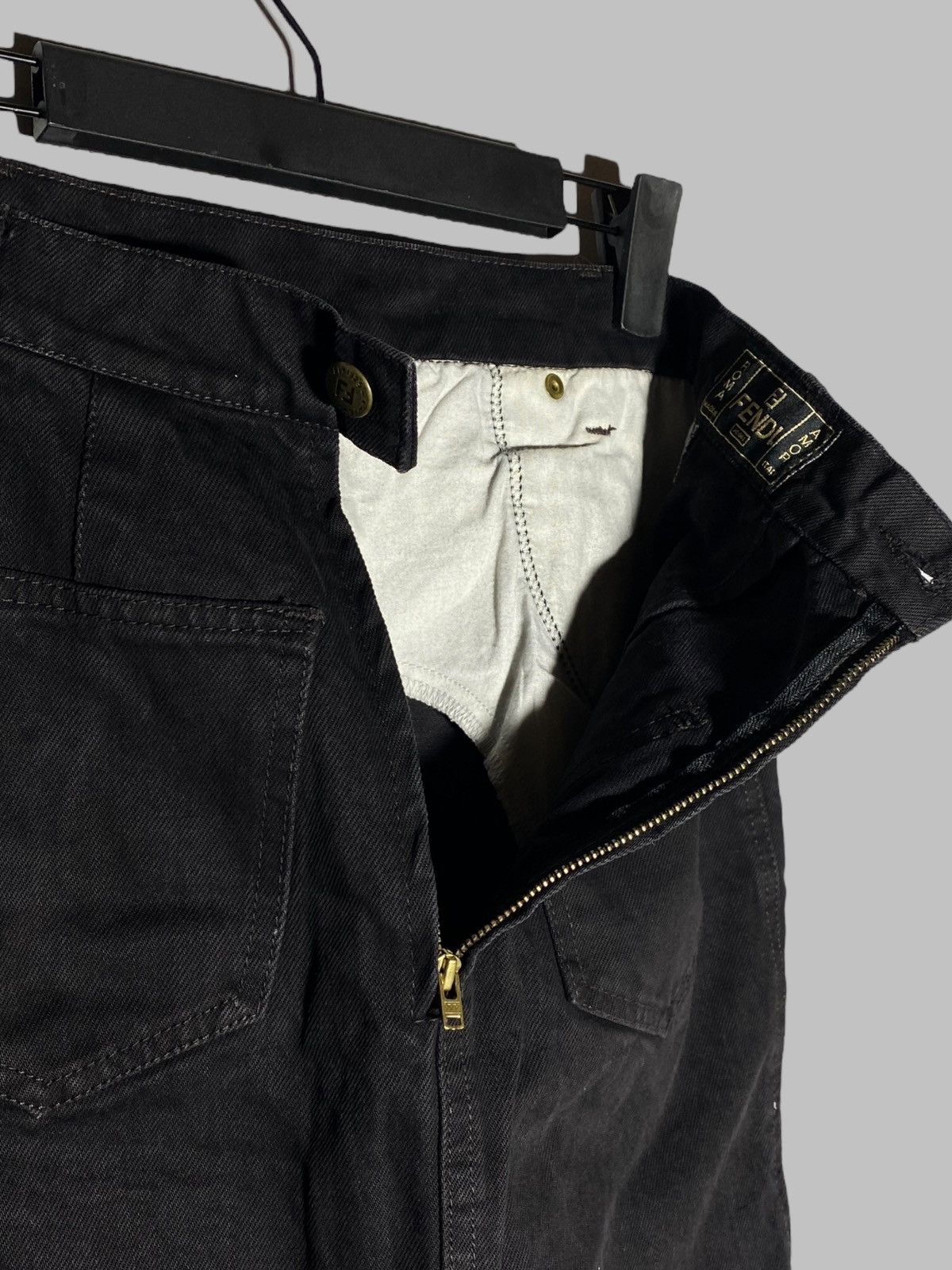 Fendi Vintage 90s Fendi Denim Skirt Monogram Pocket Detail Size 28" / US 6 / IT 42 - 17 Thumbnail