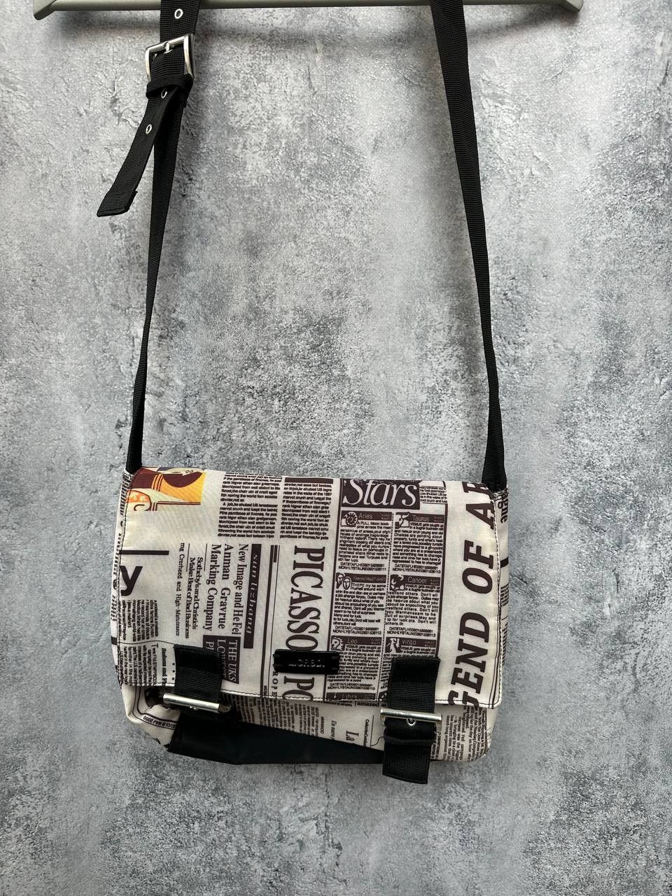 Designer L.Credi Gazette Print Crossbody Bag Newspaper Adjustable Size ONE SIZE - 1 Thumbnail