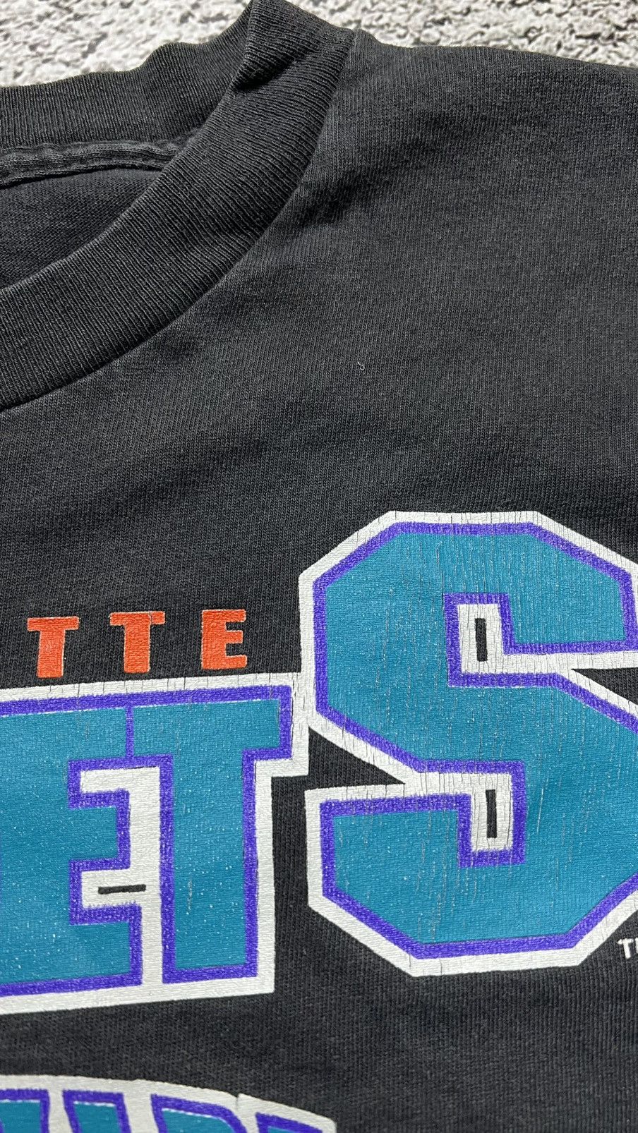 Other 1995 Charlotte Hornets NBA overprinted tee my favorite team Size US L / EU 52-54 / 3 - 8 Thumbnail