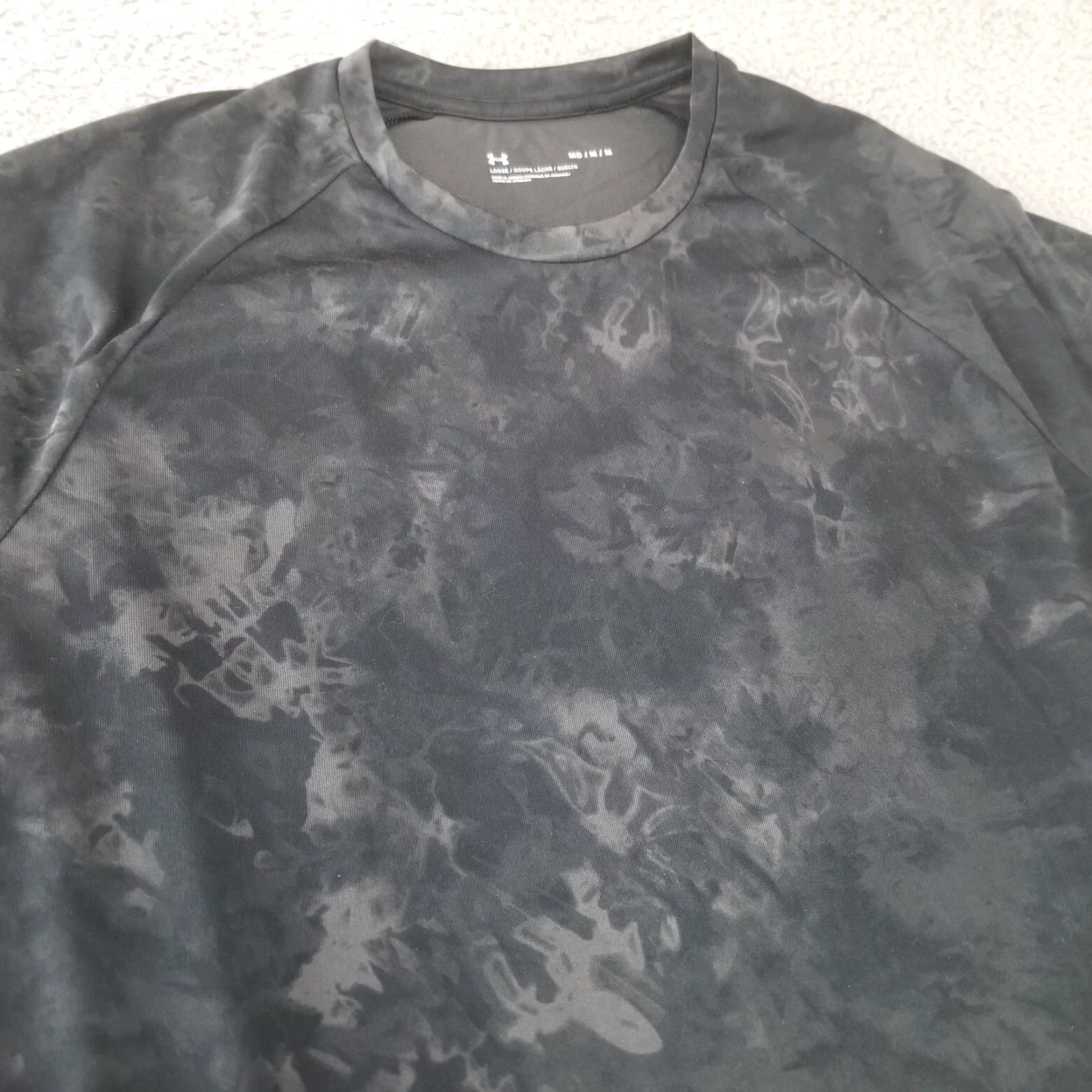 Under Armour Under Armour Shirt Mens M Black Smoke Loose Fit Crewneck Running Athletic Size US M / EU 48-50 / 2 - 2 Thumbnail