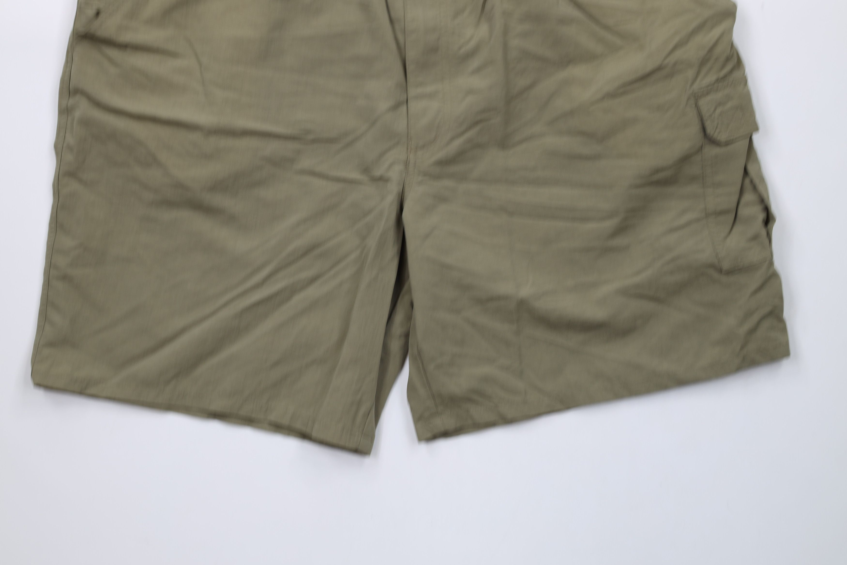 Vintage Vintage 90s Streetwear Above Knee Cargo Shorts Baggies Size US 34 / EU 50 - 3 Thumbnail