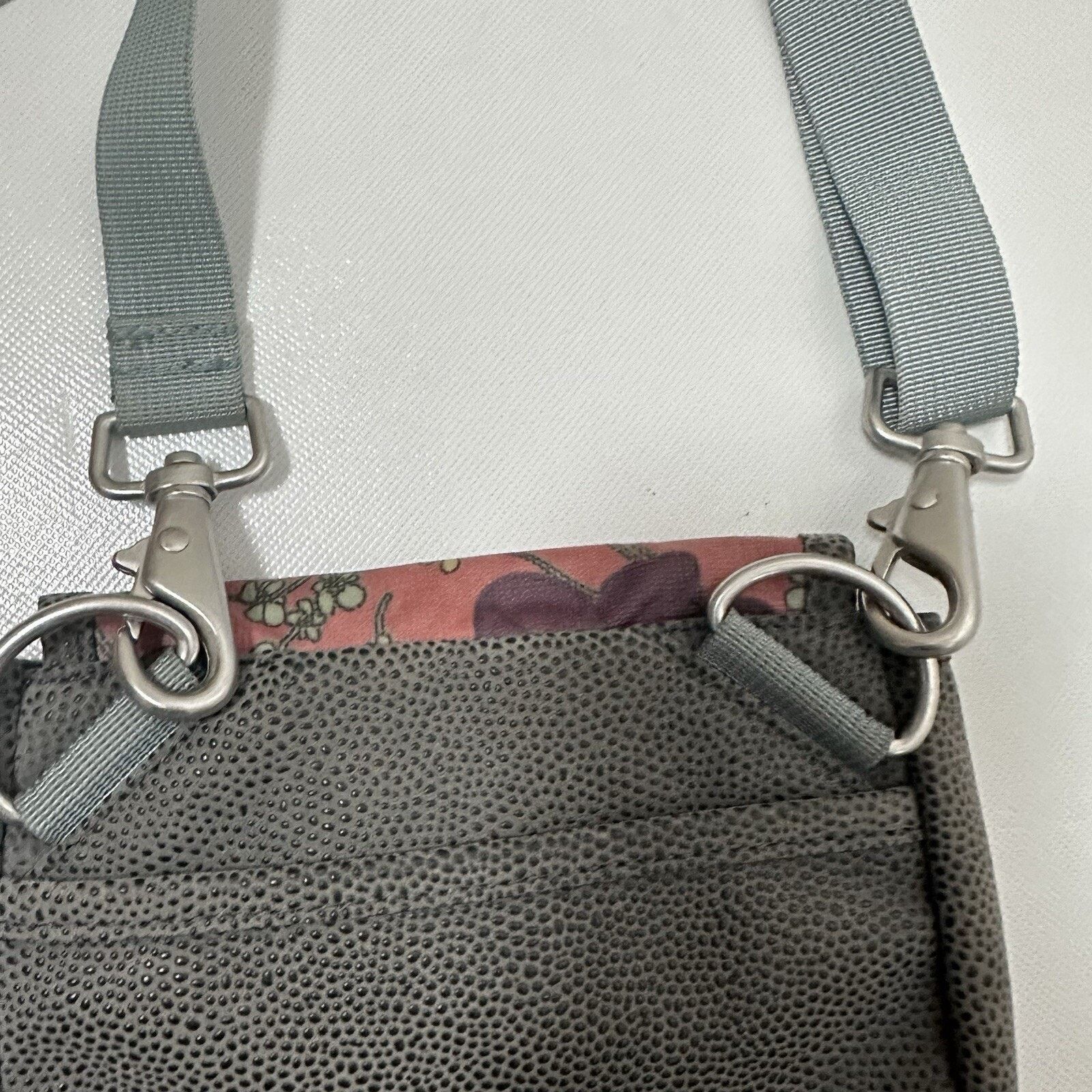 Other Haiku Vegan Pebbled Crossbody Purse Strap Floral Fold Over Size ONE SIZE - 4 Thumbnail