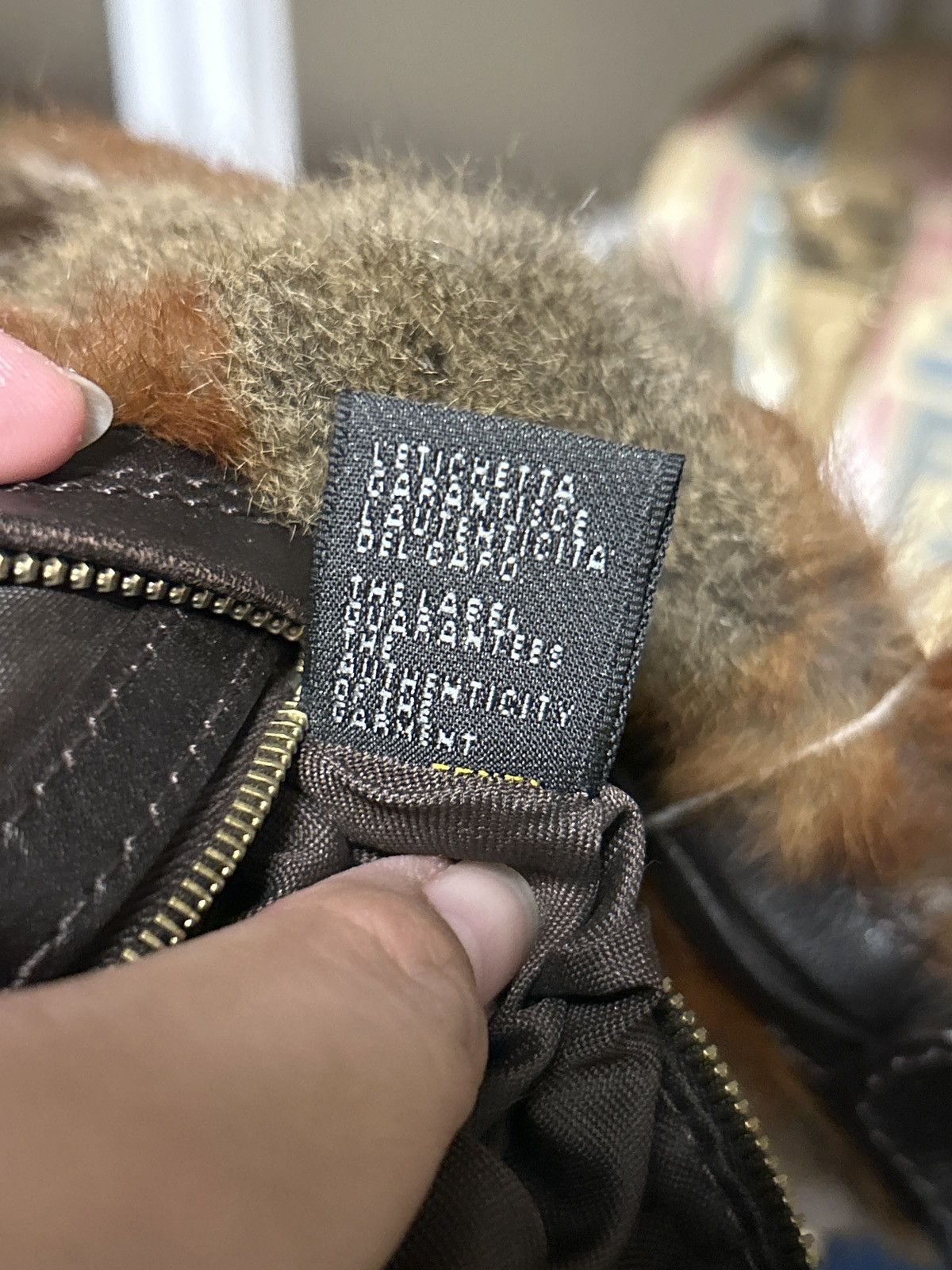 Fendi Fendi Feather & Rabbit Fur Small Croissant Chain Hobo Size ONE SIZE - 11 Thumbnail