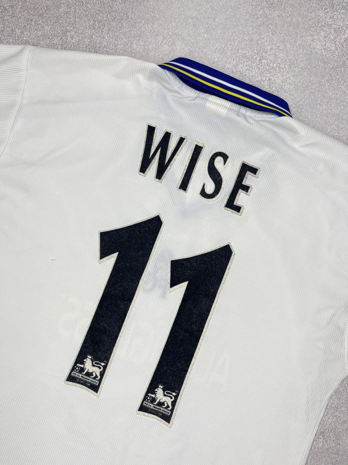 Umbro Umbro Chelsea Wise 11 Autoglass 1998/2000 Soccer Jersey Size US S / EU 44-46 / 1 - 9 Thumbnail