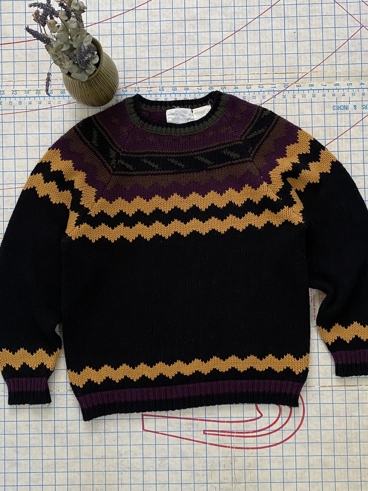 Vintage Vintage Crazy Pattern Knit Sweater Black Fits Small Size US S / EU 44-46 / 1 - 1 Thumbnail