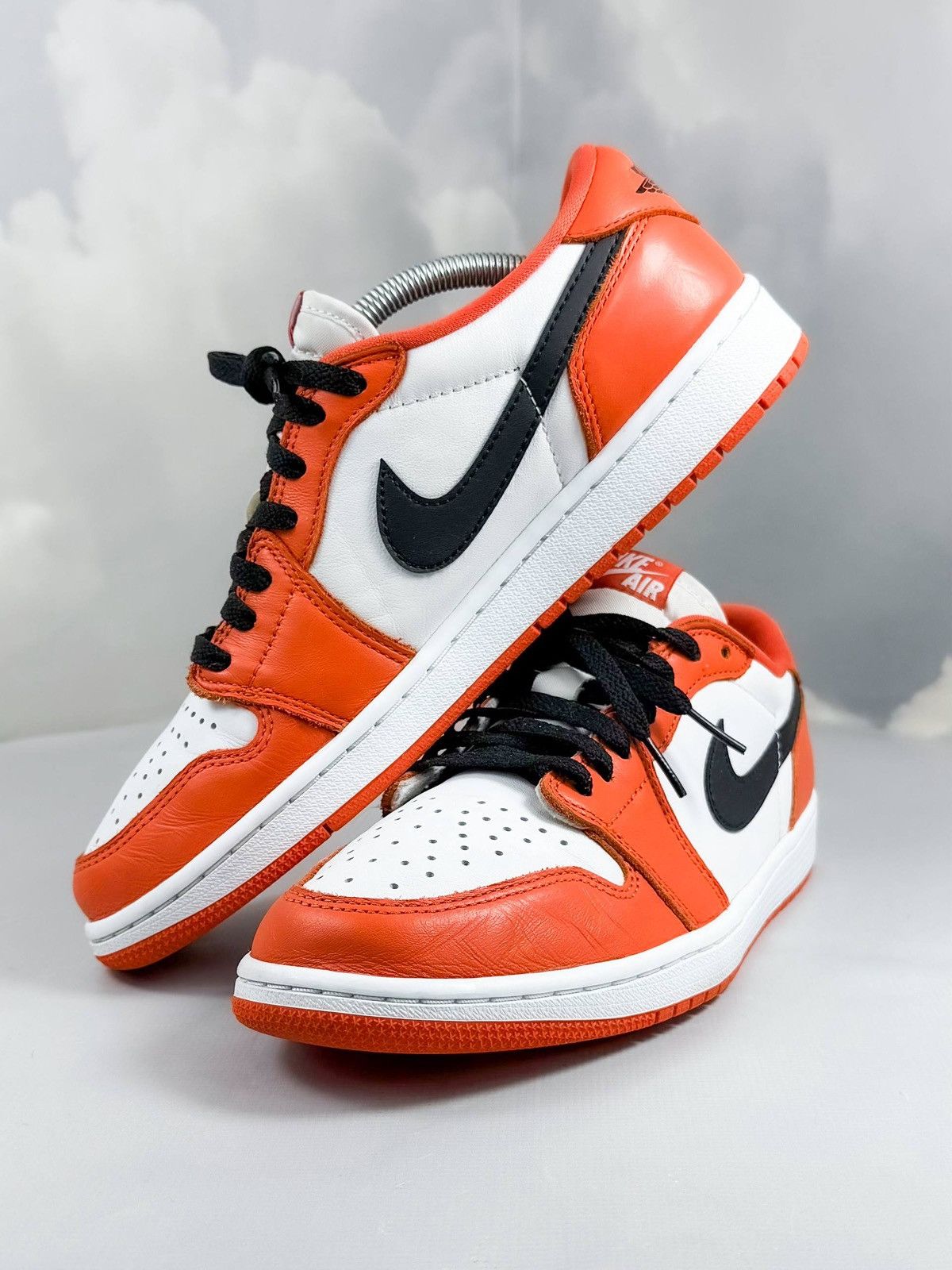 Jordan Brand Air Jordan 1 OG Low “Shattered Backboard” | US 9 | Size US 9 / EU 42 - 5 Thumbnail