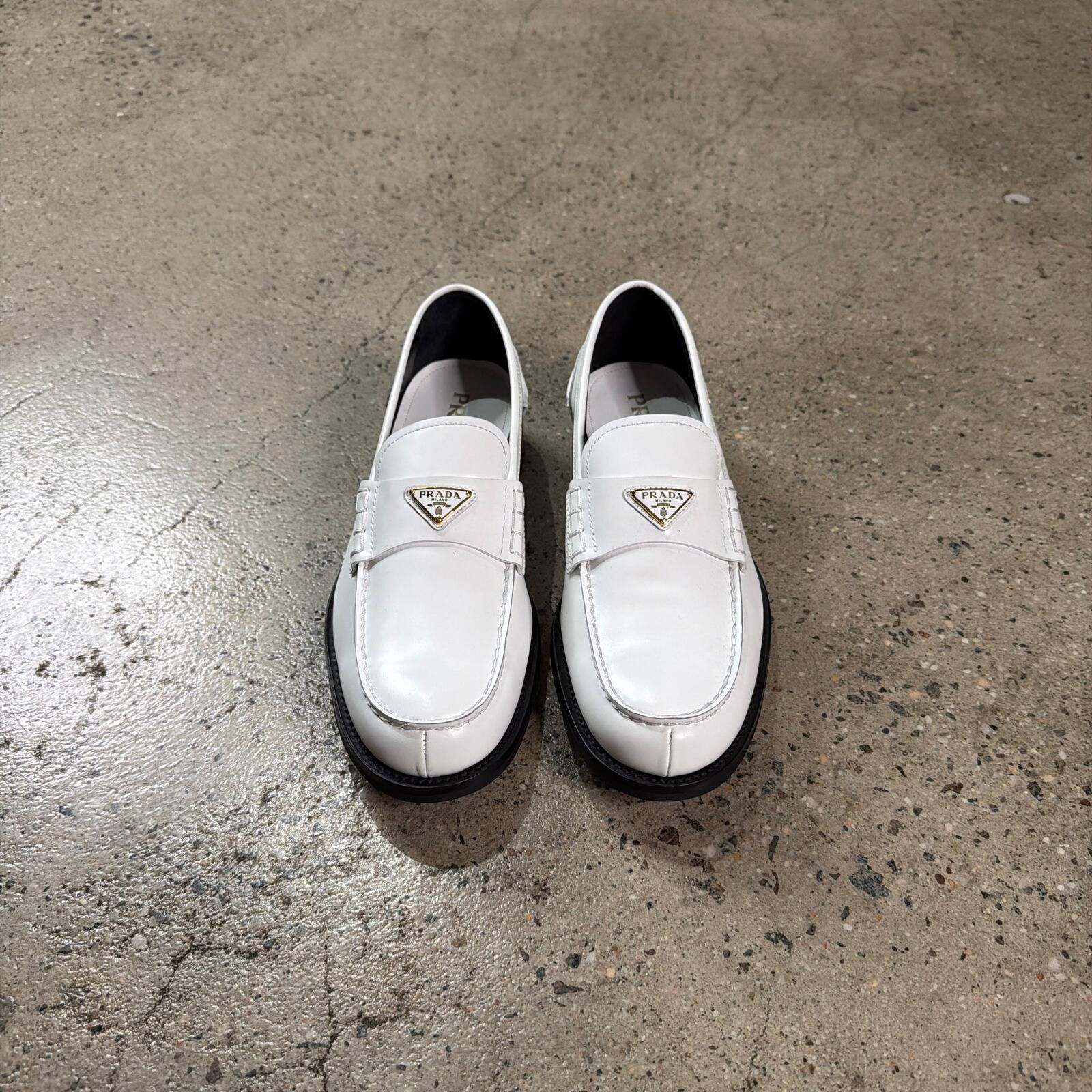 Prada Prada Leather Loafers Size US 9 / EU 42 - 2 Thumbnail