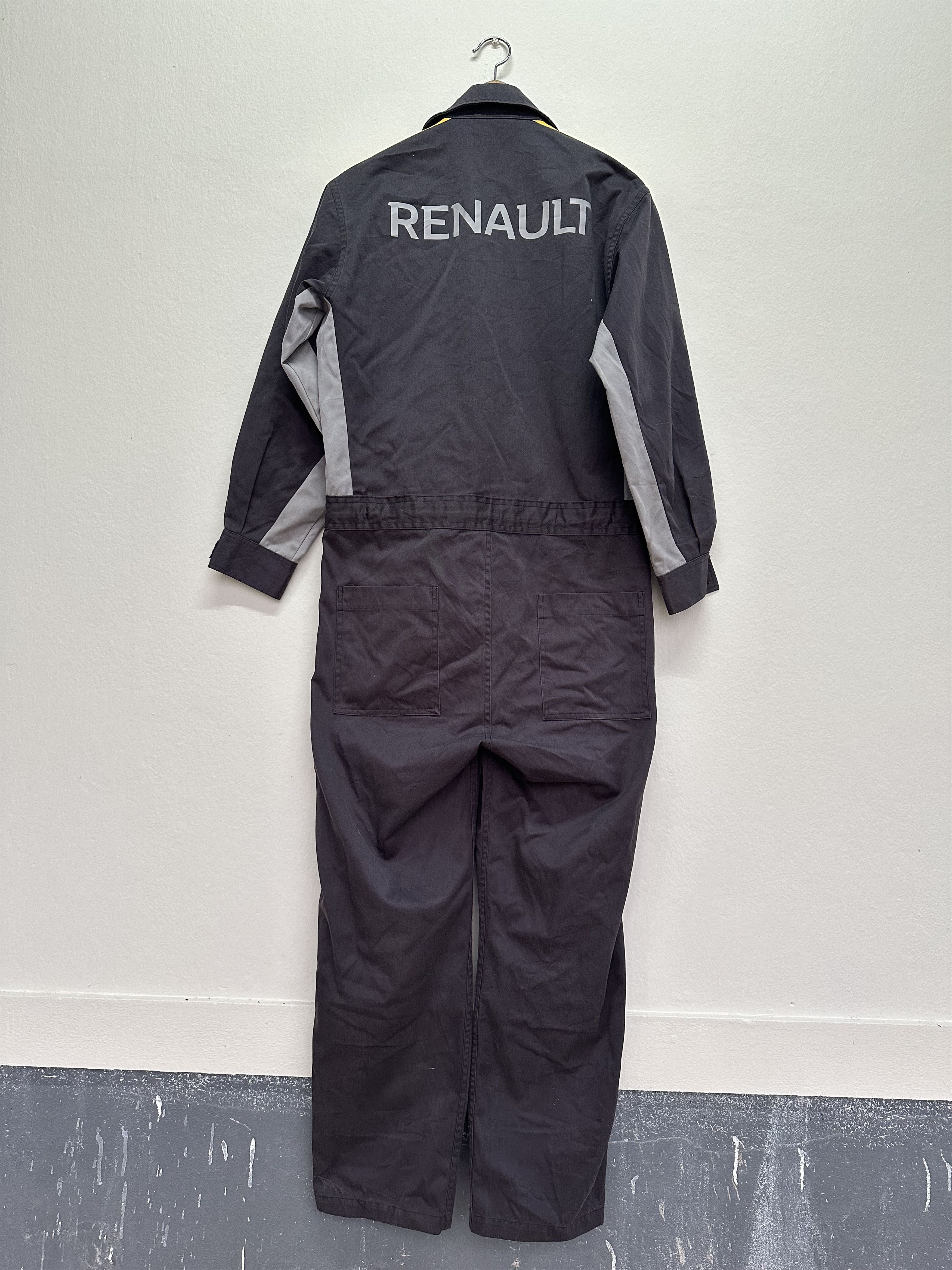 Sports Specialties Steal!! Vintage Renault Formula 1 Distressed Coverall Size US 33 - 11 Thumbnail