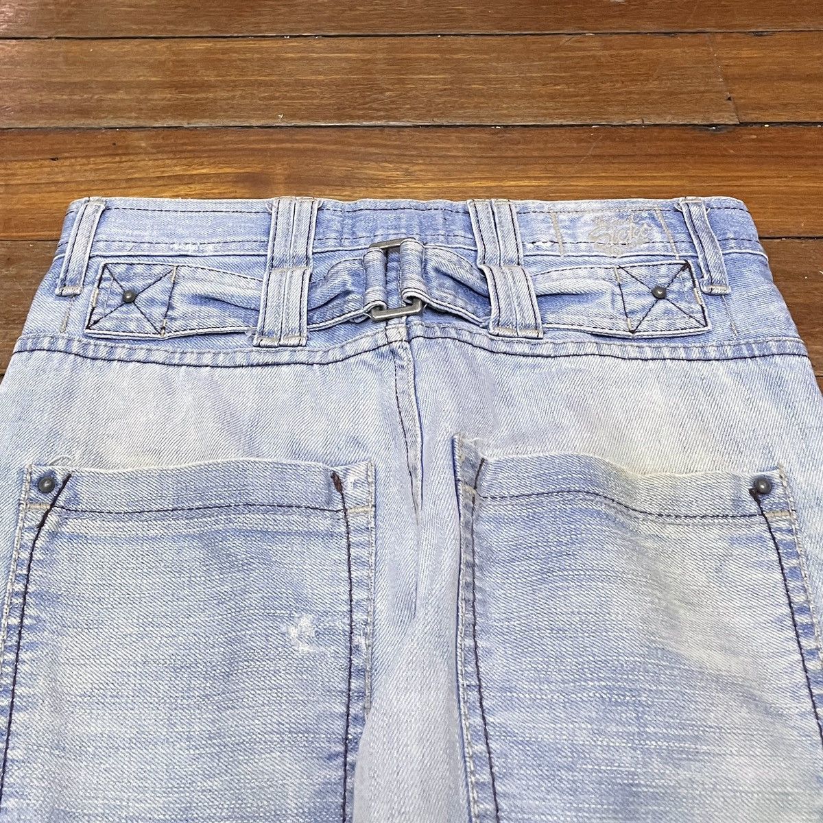 Le Grande Bleu (L.G.B.) Rare Design Vintage Brand Sicko Distressed Jeans 1990s Size US 29 - 4 Thumbnail