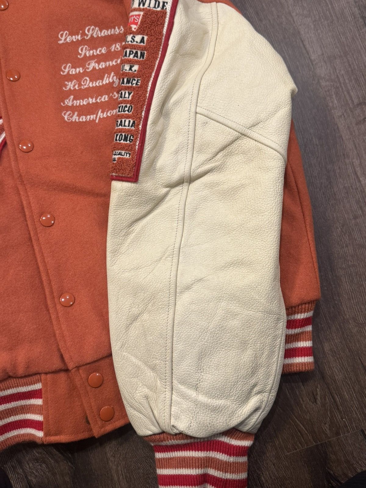 Levi's Vintage Clothing Levi's Wool Varsity Jacket Red Tab 90s Size US M / EU 48-50 / 2 - 13 Thumbnail