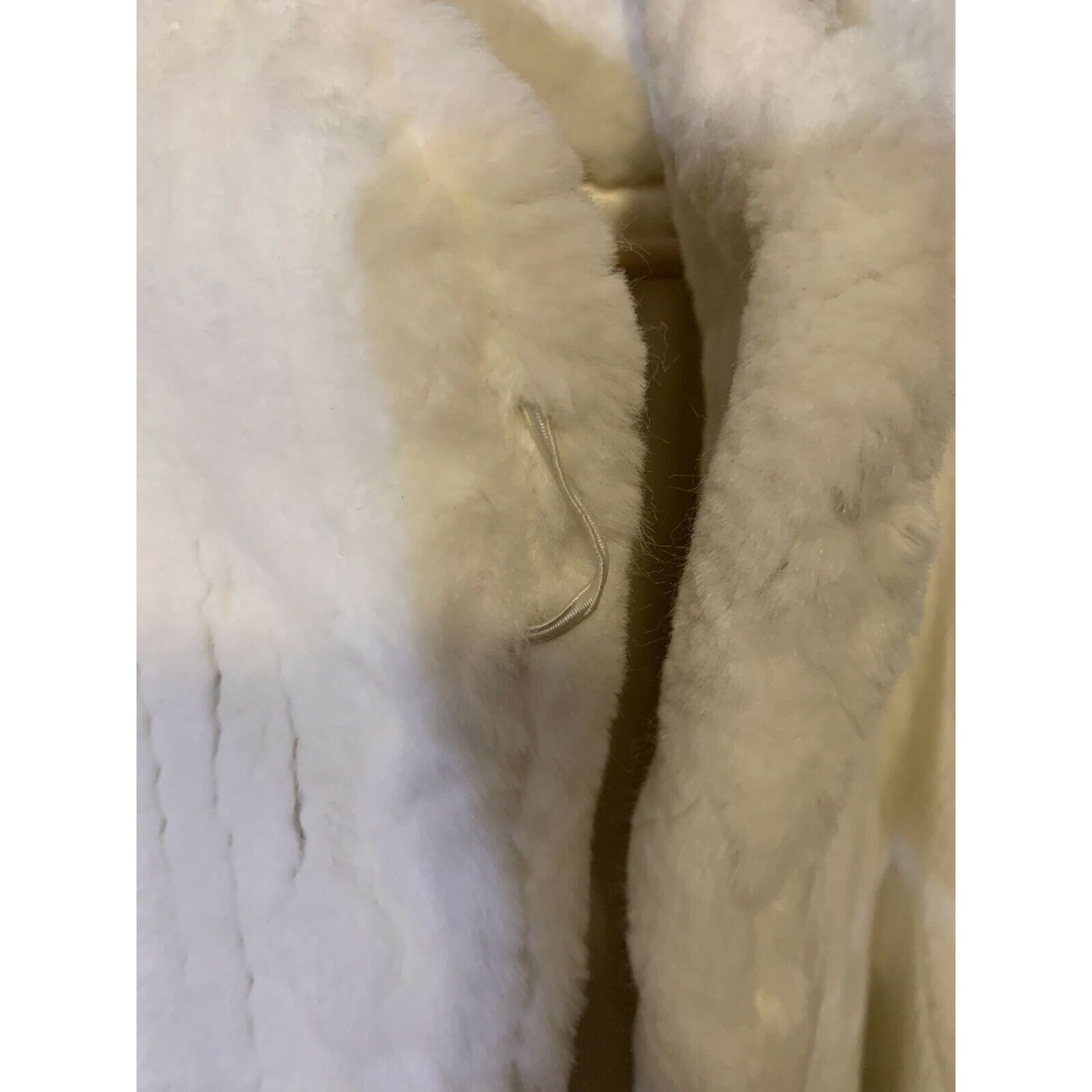 Vintage Vintage Style VI Ltd Ladies Sz S White Faux Mink Fur Coat Ve Size S / US 4 / IT 40 - 8 Thumbnail