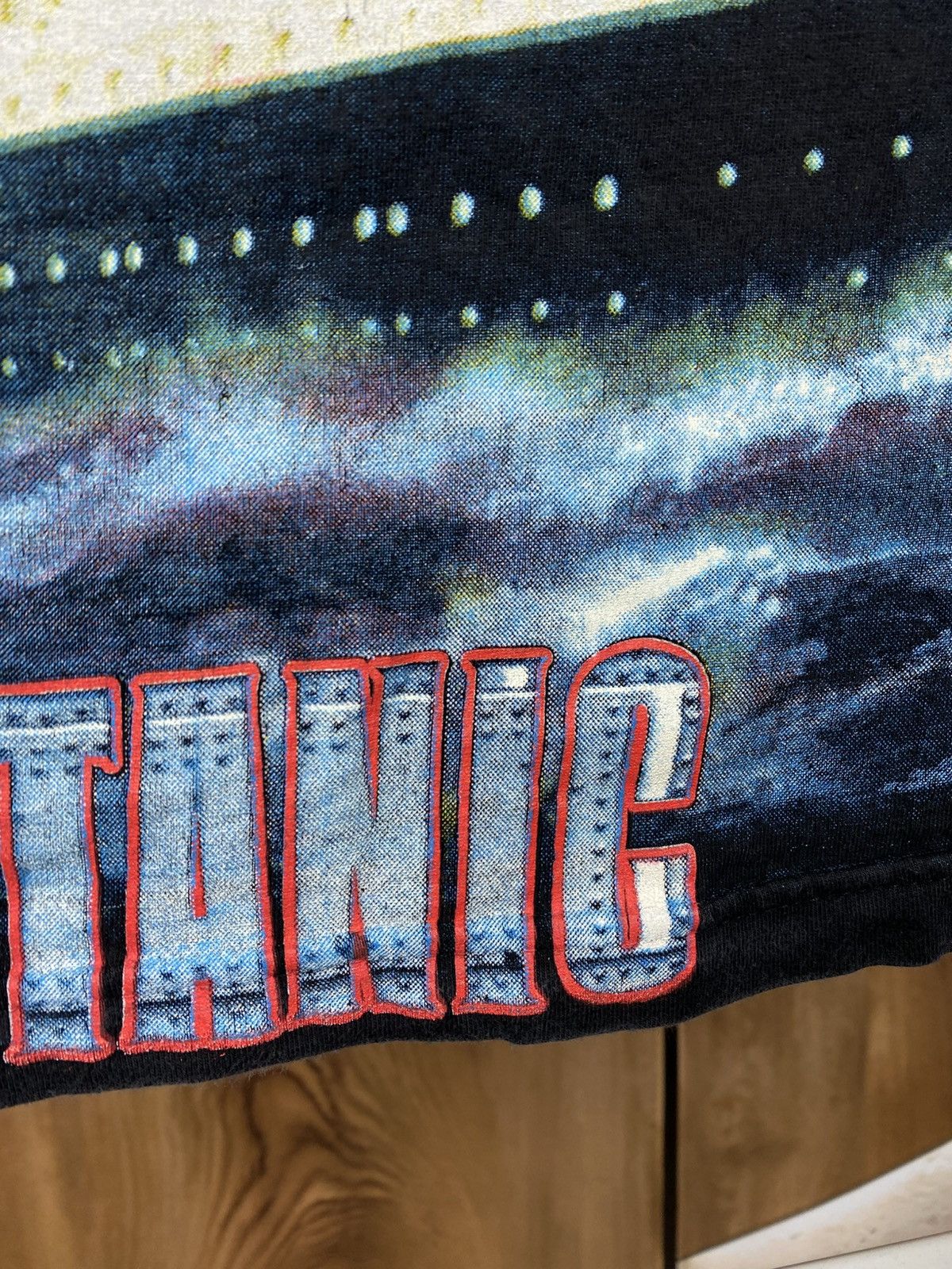 Vintage 🍿Vintage 90s T-Shirt Titanic Y2K Kate Winslet Leonardo Dica🍿 Size US M / EU 48-50 / 2 - 9 Thumbnail
