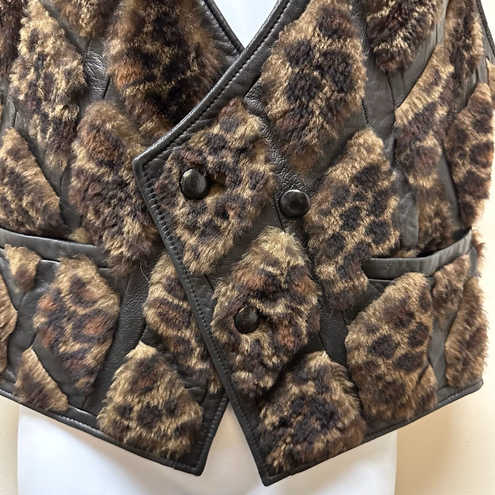 Skin VINTAGE Lydia Creazioni Lamb Skin Leather Moto Vest 1980s Brown M/L Double Breasted Diamond Patchwork Womens Size M / US 6-8 / IT 42-44 - 4 Thumbnail