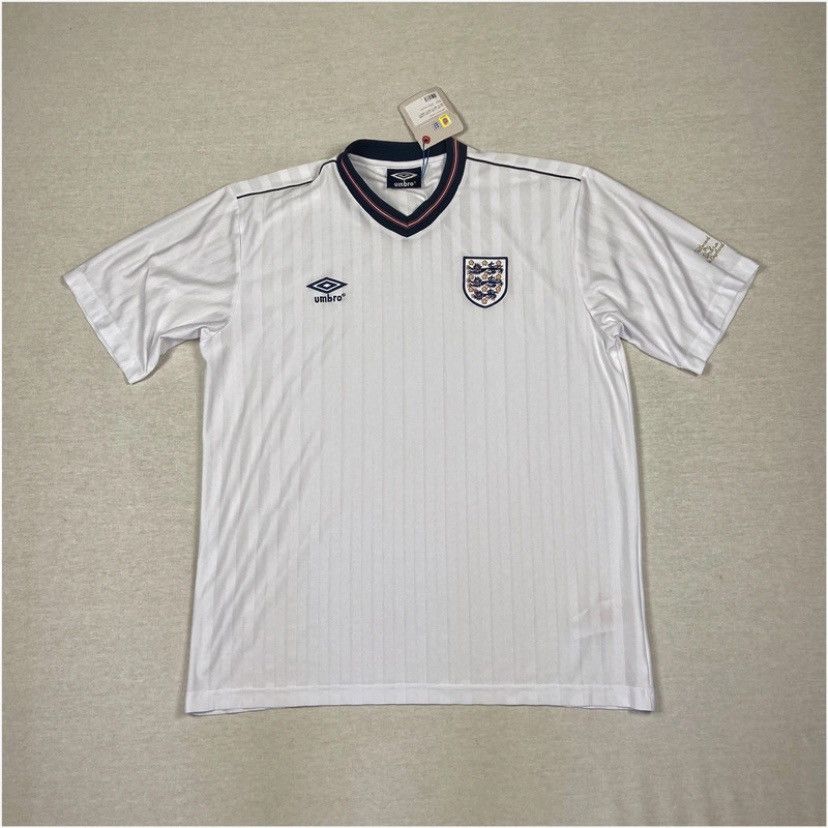 Umbro Umbro x England jersey Size US XL / EU 56 / 4 - 1 Thumbnail