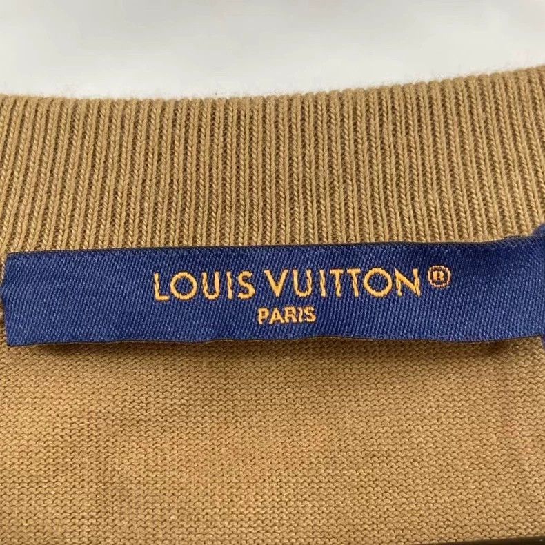 Louis Vuitton Louis Vuitton Louis Vuitton Short Sleeve TShirt-2506 Size US XXL / EU 58 / 5 - 3 Thumbnail