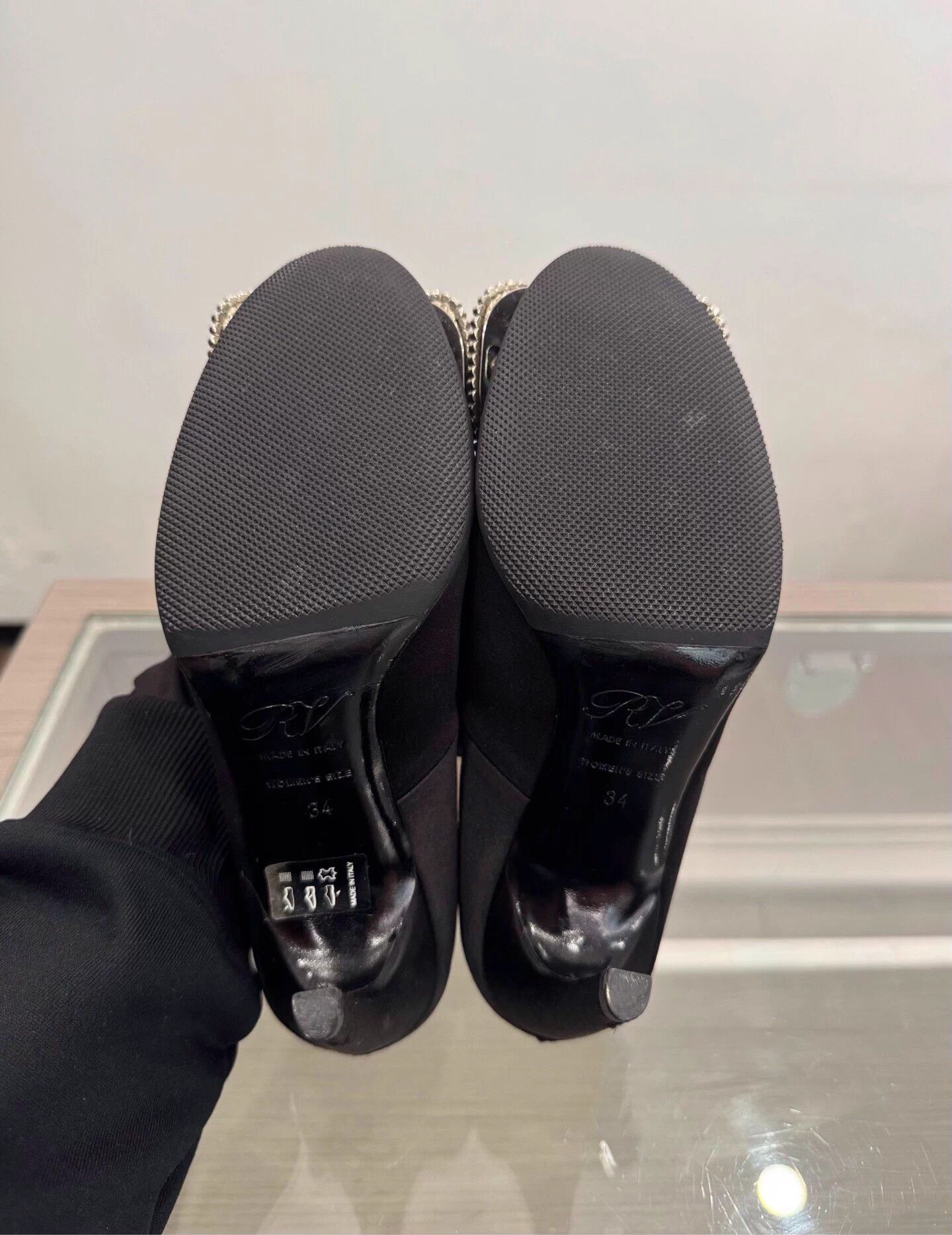Roger Vivier RV Women Black Crystal Buckle 7cm Heels 34 99 New Size US 4 / IT 34 - 6 Thumbnail