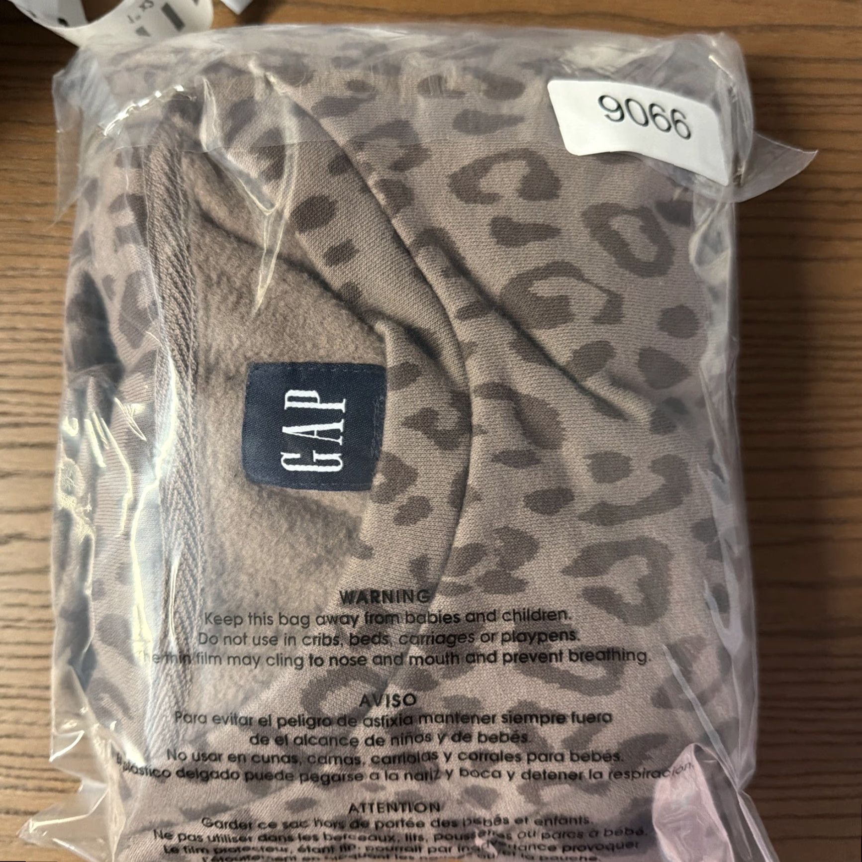 Gap GAP Women's Sweater Cheetah Print Crew Neck Sweatshirt Small Size S / US 4 / IT 40 - 4 Thumbnail