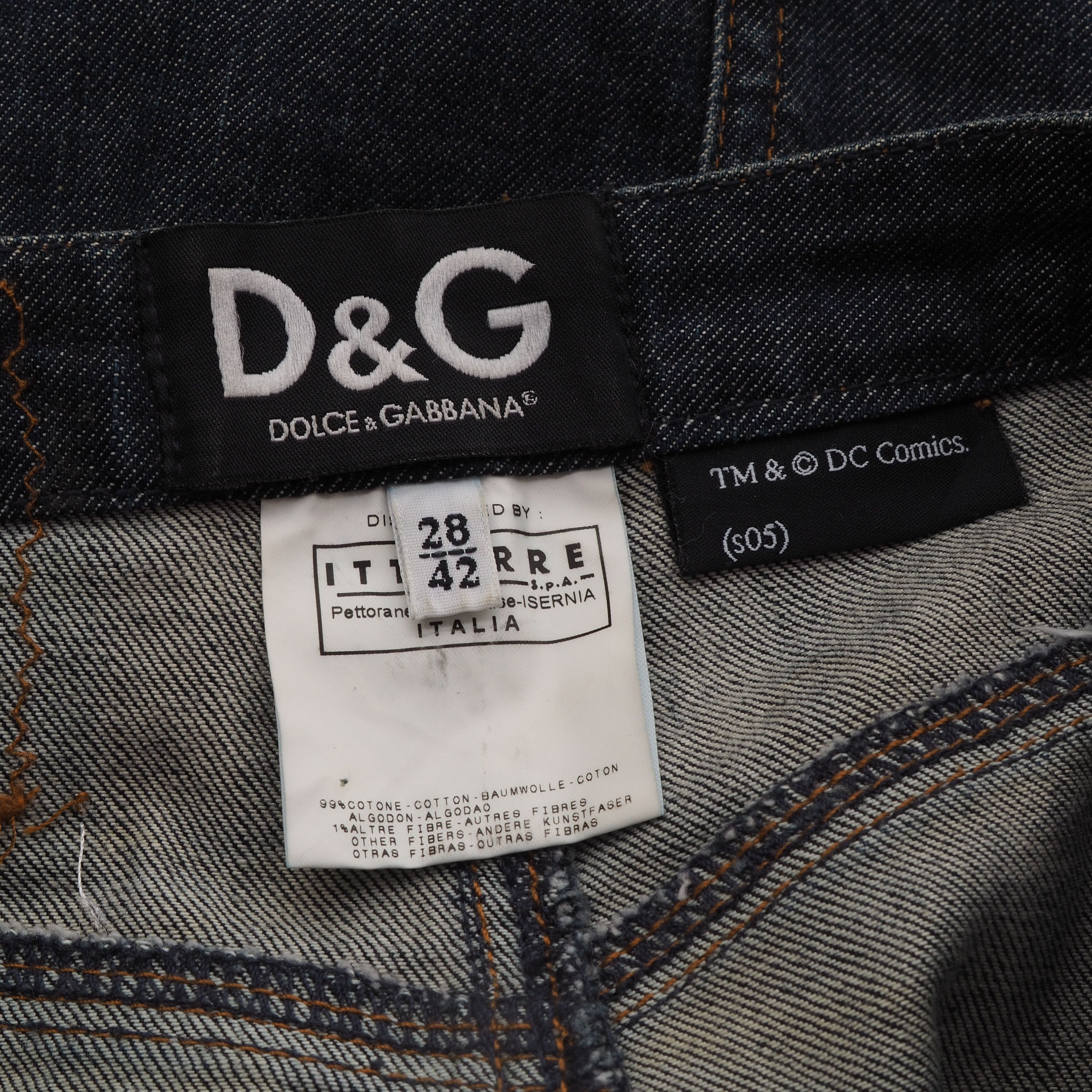 Dolce & Gabbana Dolce & Gabbana D&G Vintage Denim Superman Embroidered Skirt Size 28" / US 6 / IT 42 - 7 Thumbnail
