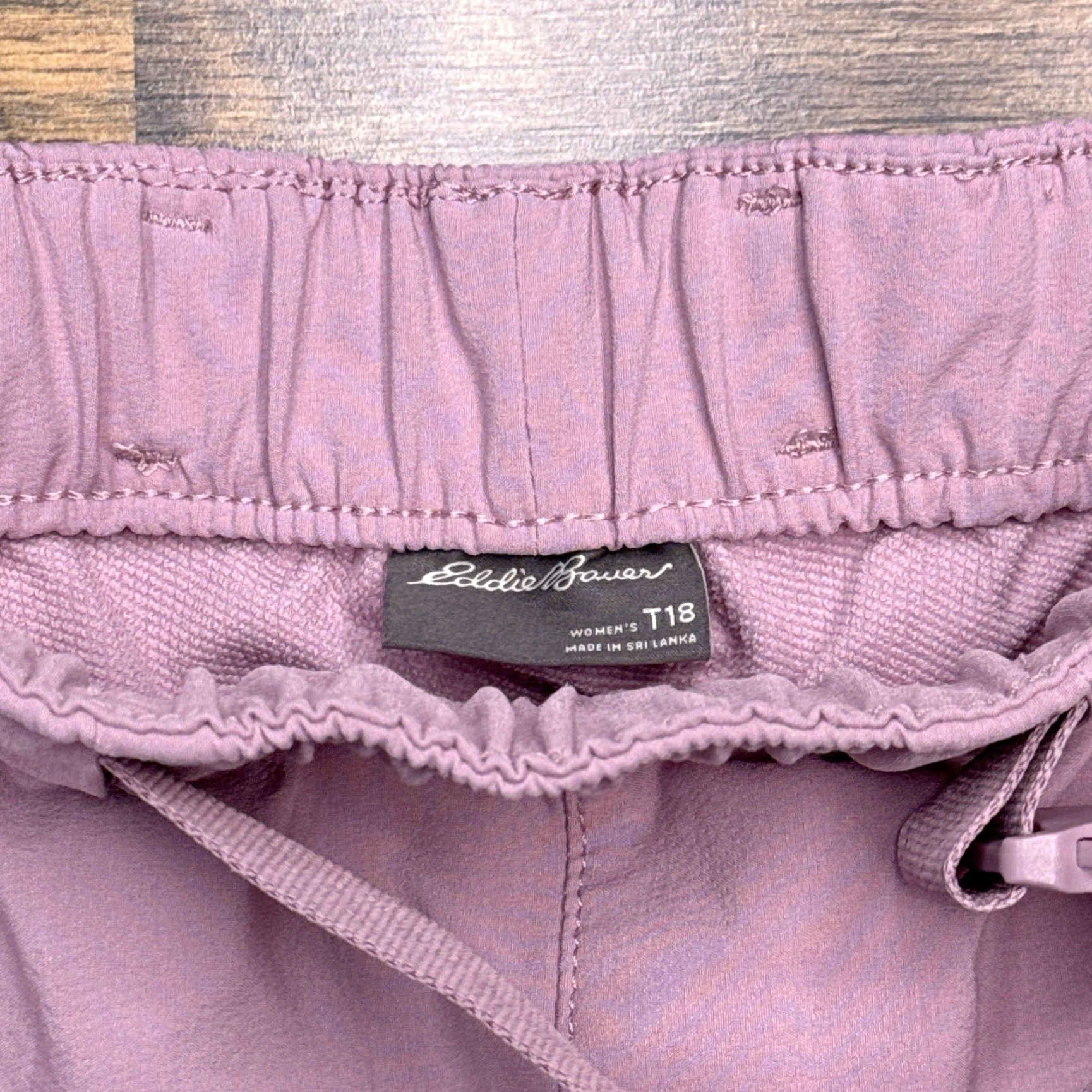 Eddie Bauer Eddie Bauer Cargo Pants Purple Crop Stretch Belt T18 Womens Size 40" / US 18 - 3 Thumbnail