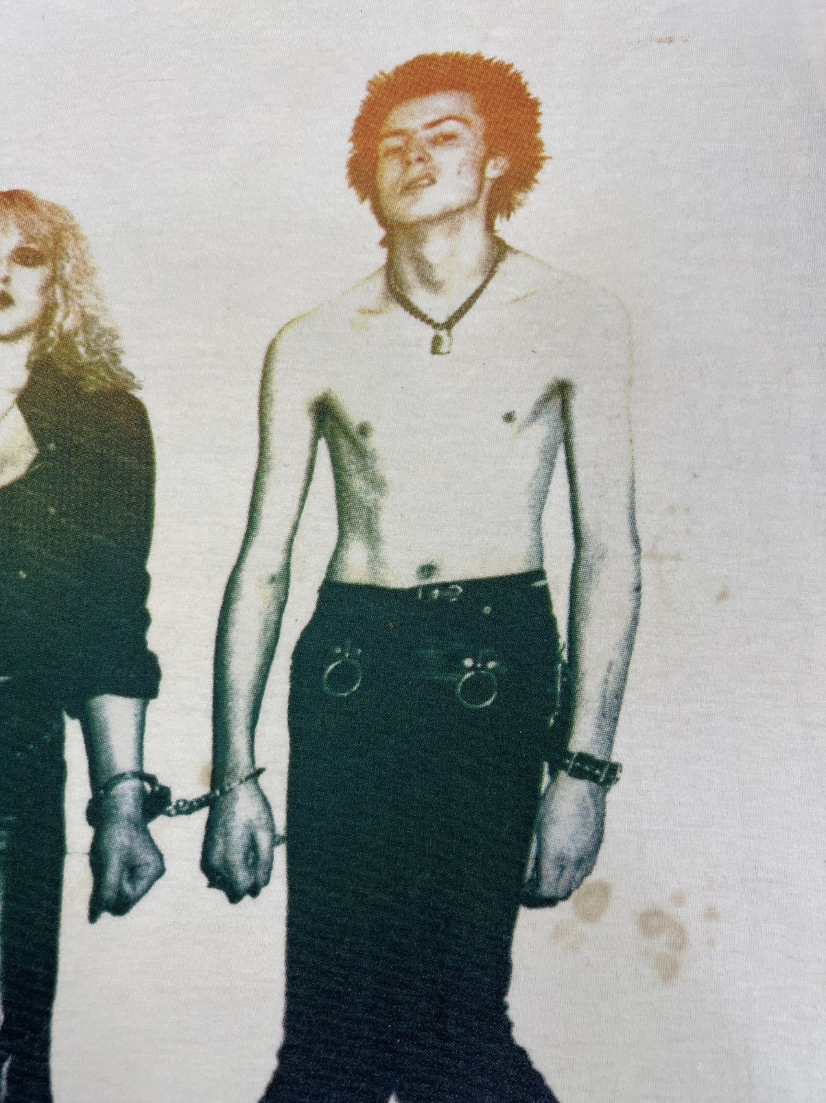 Band Tees Vintage Sid & Nancy’TILL DEATH DO US APART’ Distresseed Tee Size US S / EU 44-46 / 1 - 4 Thumbnail