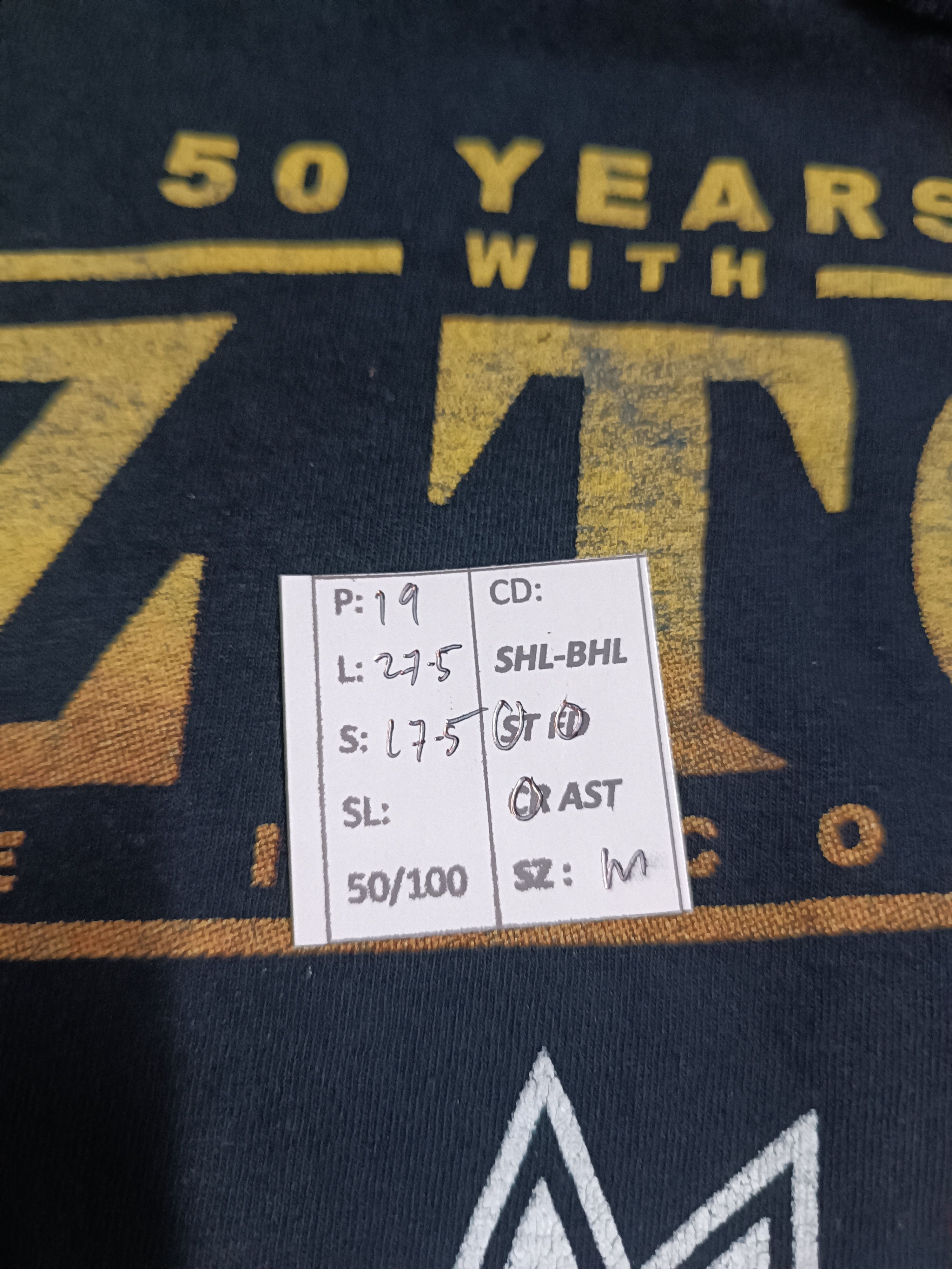 Vintage VINTAGE ZZTOP 50 YEARS ANNIVERSARY 2019 SLEEVELES TANK TOP Size US M / EU 48-50 / 2 - 20 Thumbnail
