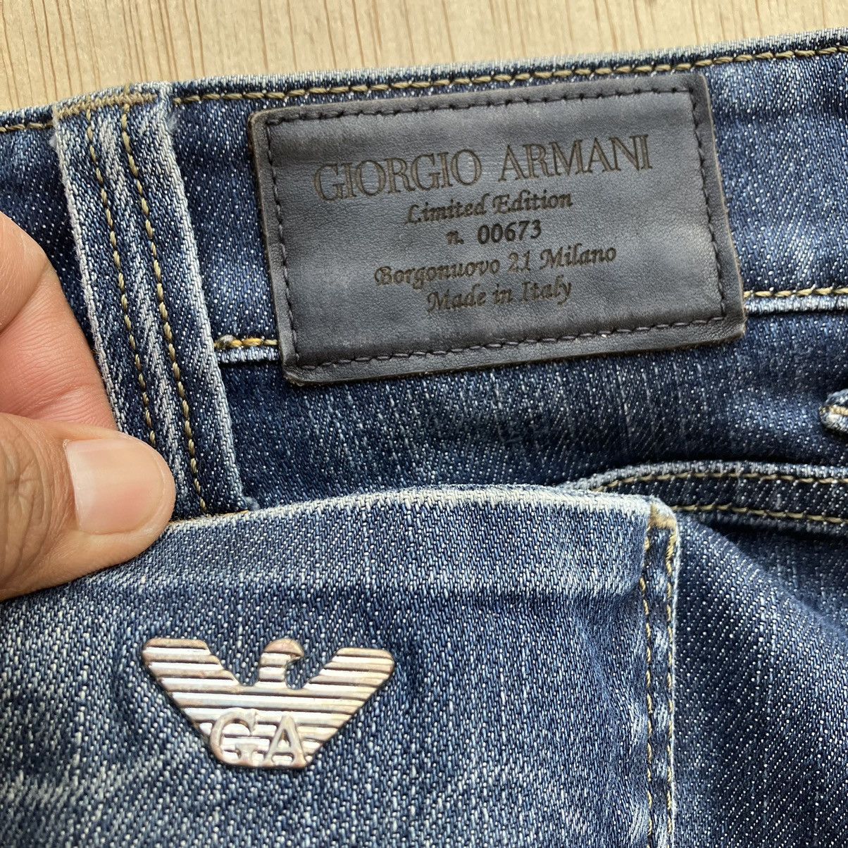Giorgio Armani GIORGIO ARMANI BIG WHITE PLATINUM DENIM LOOSE FIT FADED Size US 38 / EU 54 - 7 Thumbnail