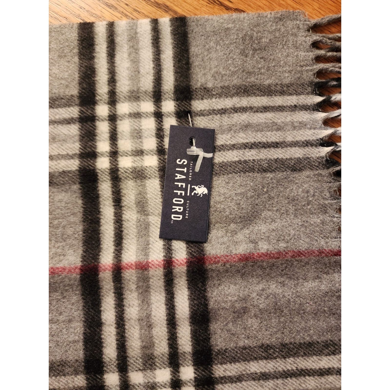 Stafford Stafford New With Tags 100% Acrylic Super Soft Unisex Scarf Size ONE SIZE - 10 Thumbnail