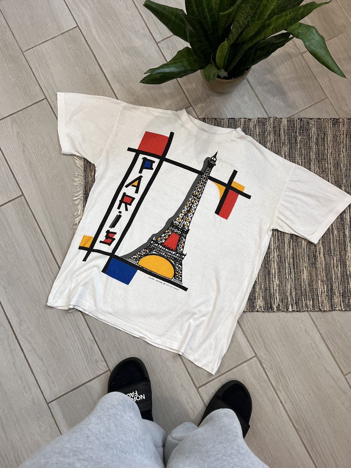 Other Rare Vintage Paris France Alma Mater Tshirt Eiffel Tower 80s Size US L / EU 52-54 / 3 - 1 Thumbnail