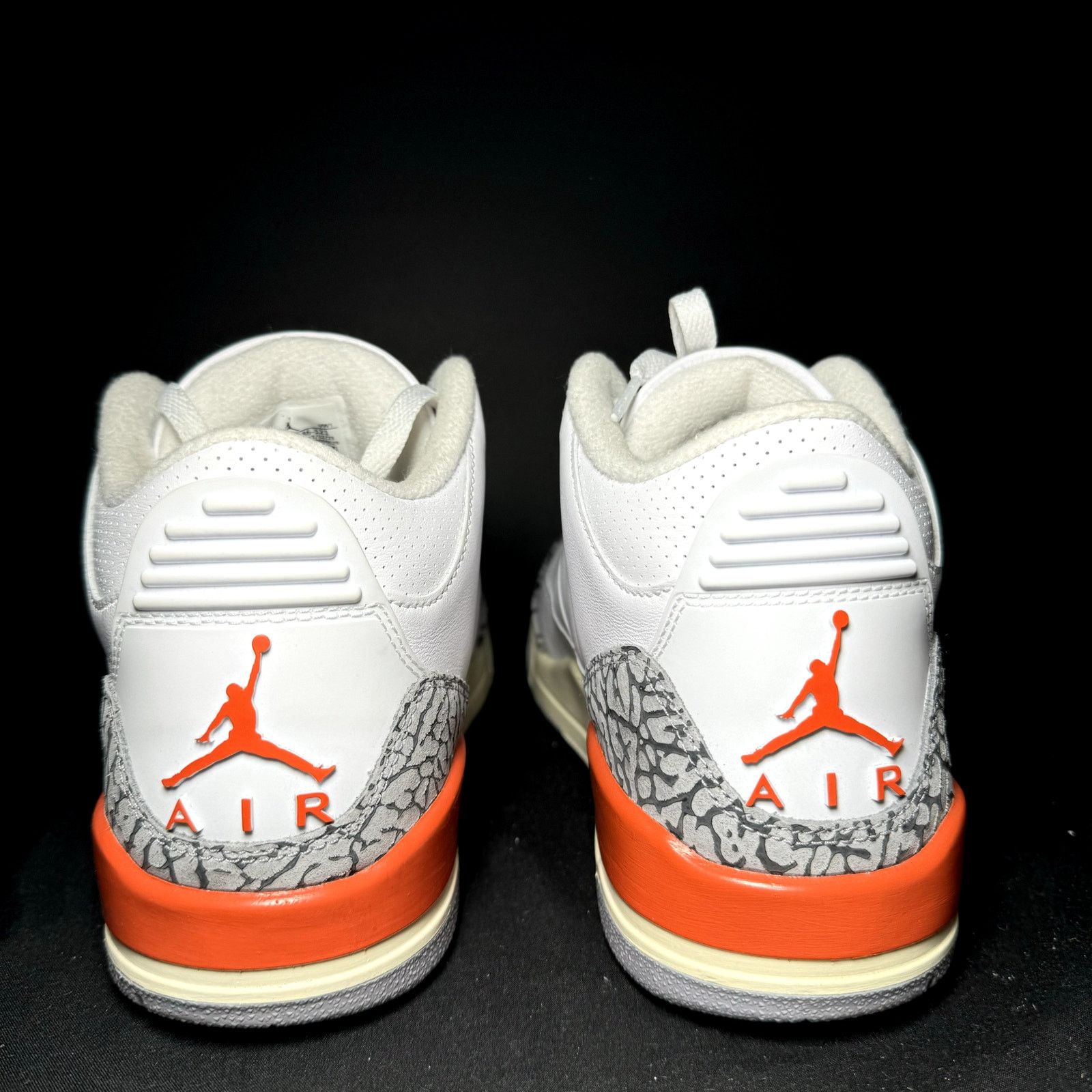 Jordan Brand × Nike Size 9 - Wmns Air Jordan 3 Retro Georgia Peach Women's Shoes Size US 9 / IT 39 - 5 Thumbnail