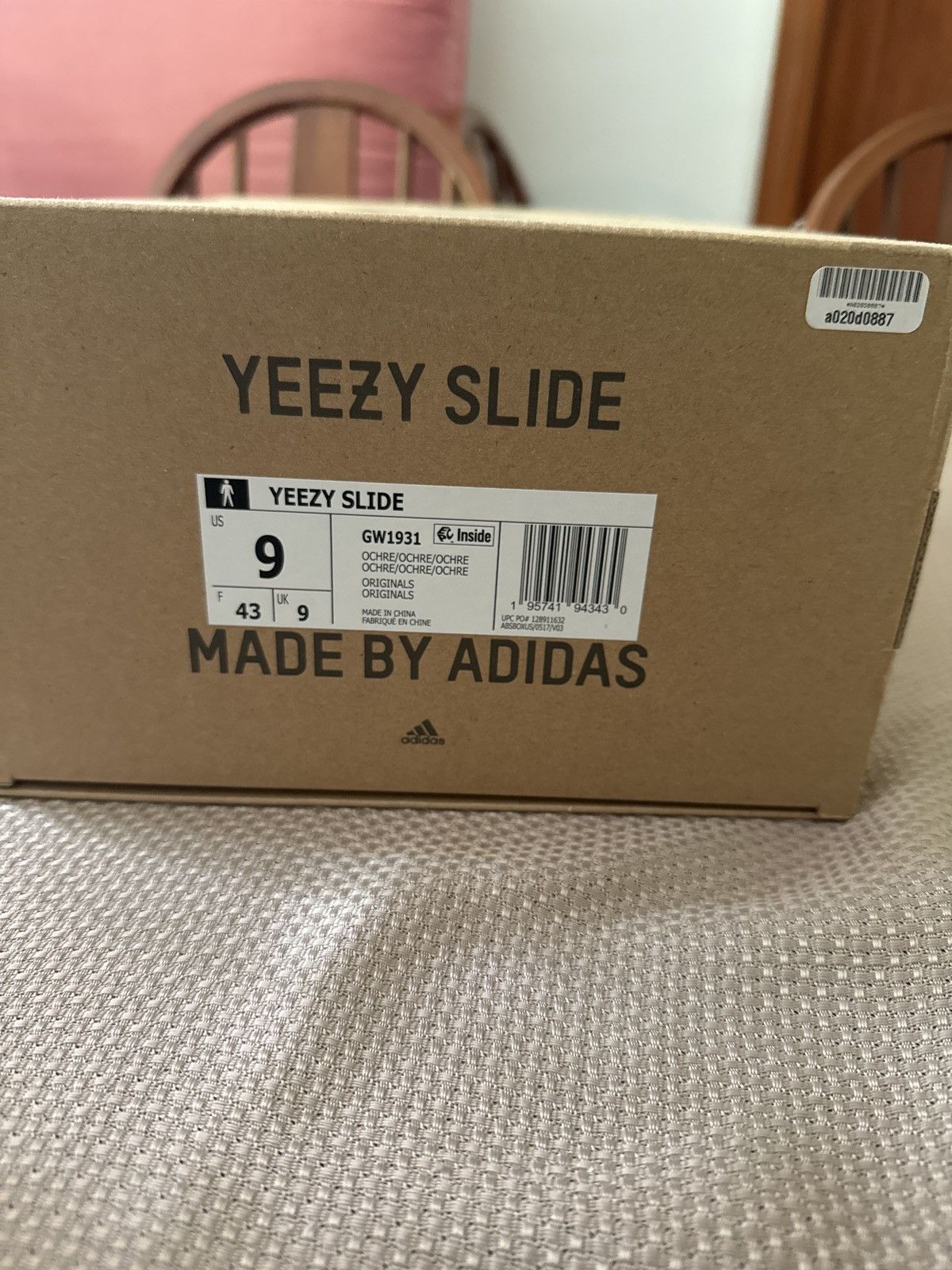 Yeezy Yeezy Slide “Ochre” Size US 9 / EU 42 - 7 Thumbnail