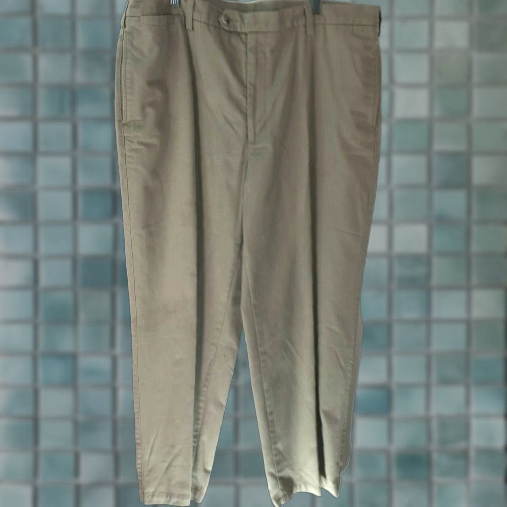 Savane Savane Men's Flat Front High Rise Beige Dress Pants Size 40x32 - Regular Fit, 4 Pocket, Comfort, Machine Washable Size US 40 / EU 56 - 1 Thumbnail