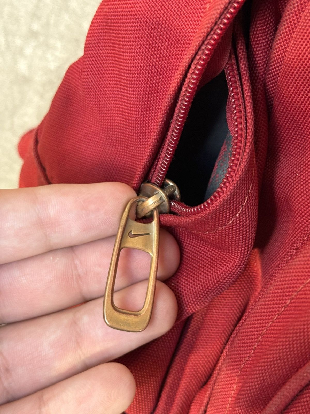 Nike × Vintage Nike Vintage Crossbody Sling Bag Size ONE SIZE - 7 Thumbnail