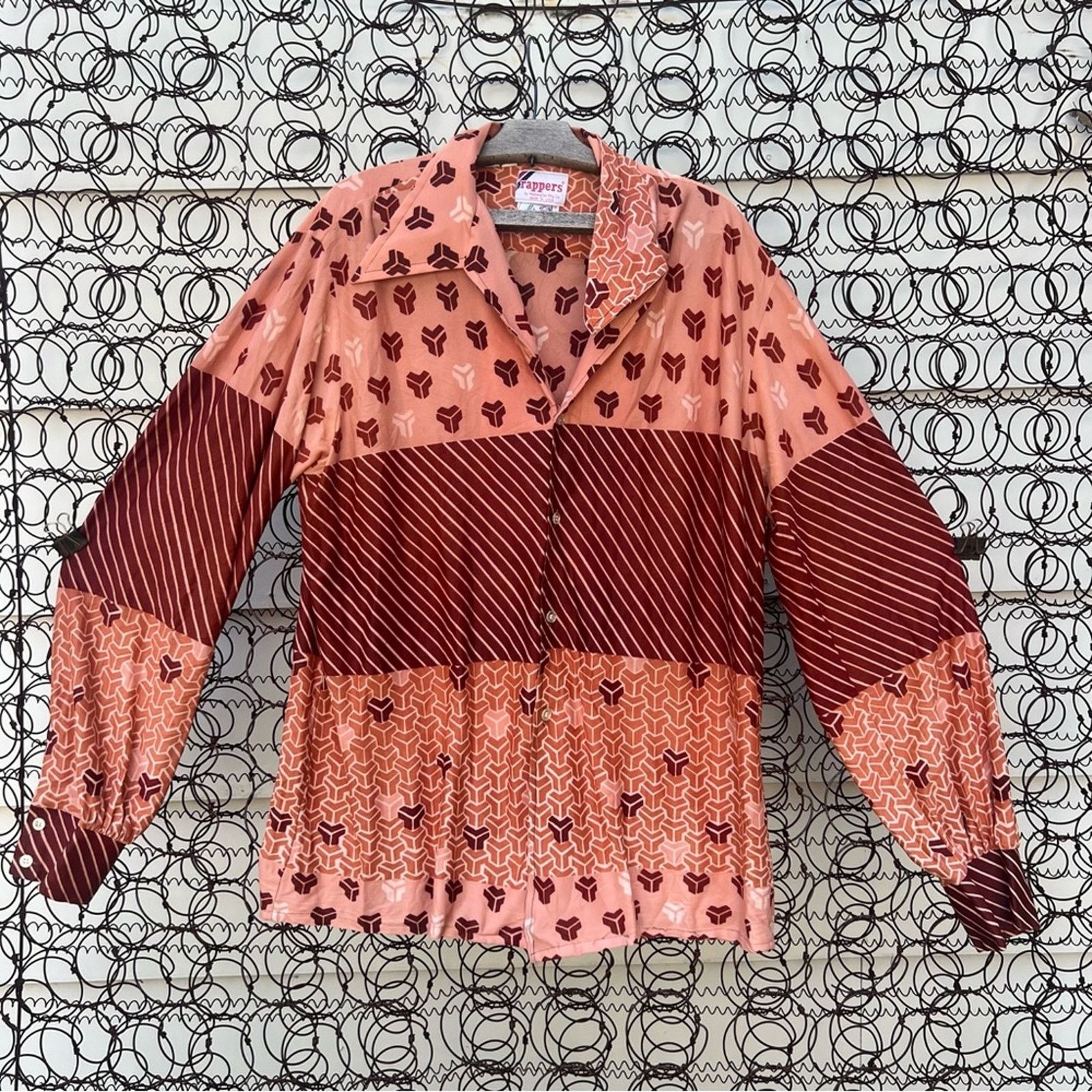 70s Rust Salmon Geometric Disco DaggerPoint Collar Shirt XLT