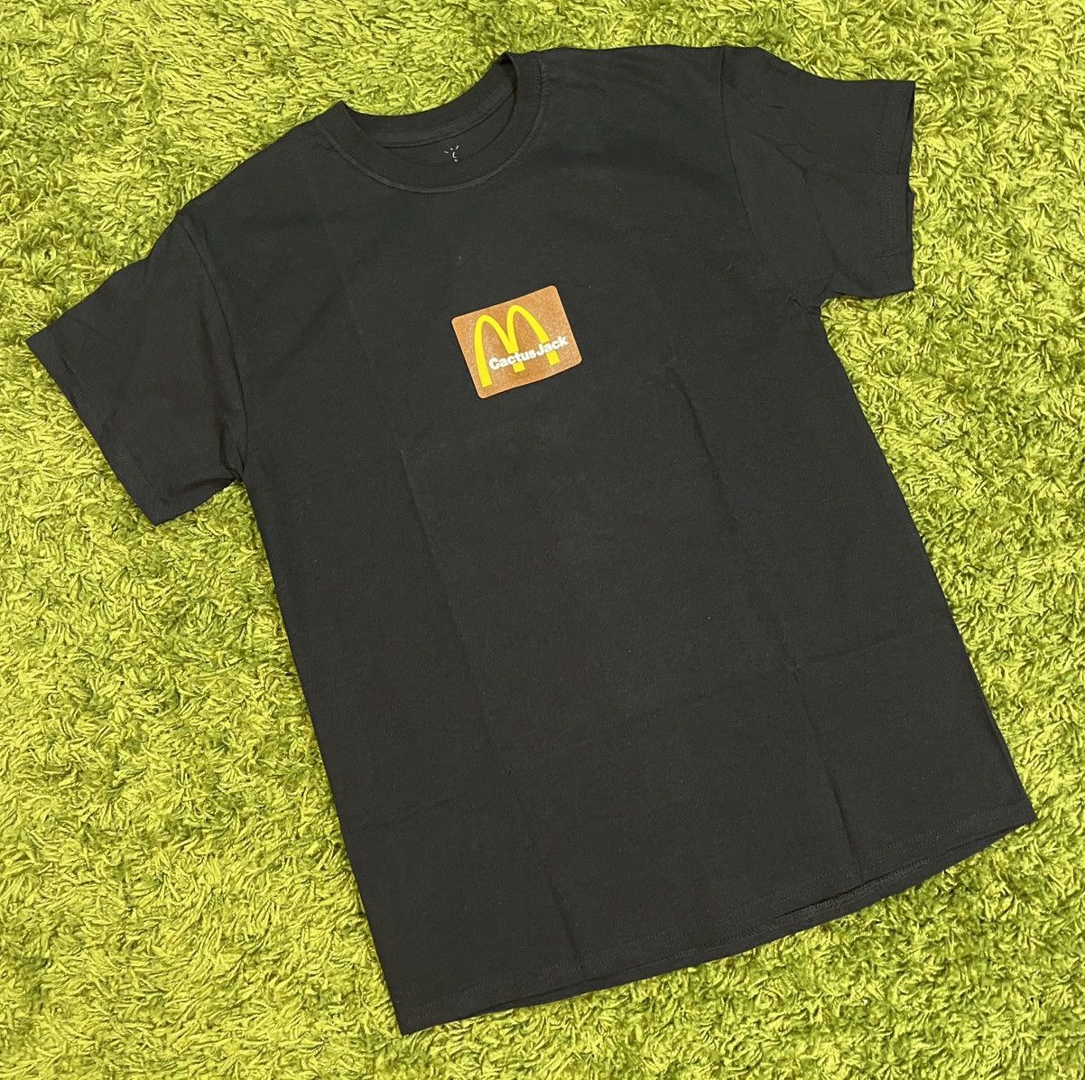 Travis Scott Cactus Jack x McDonald’s Black Size XL
