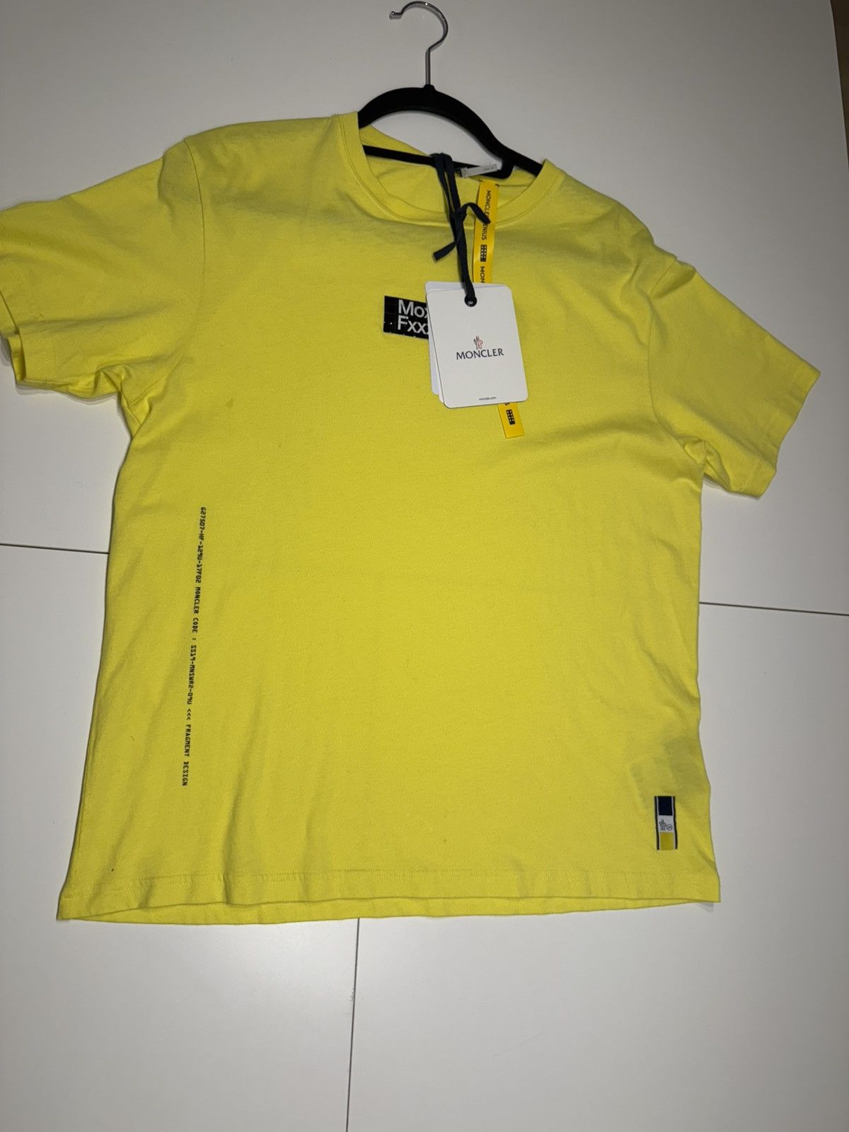 Moncler Moncler Yellow Fragment T Shirt Size US S / EU 44-46 / 1 - 2 Thumbnail