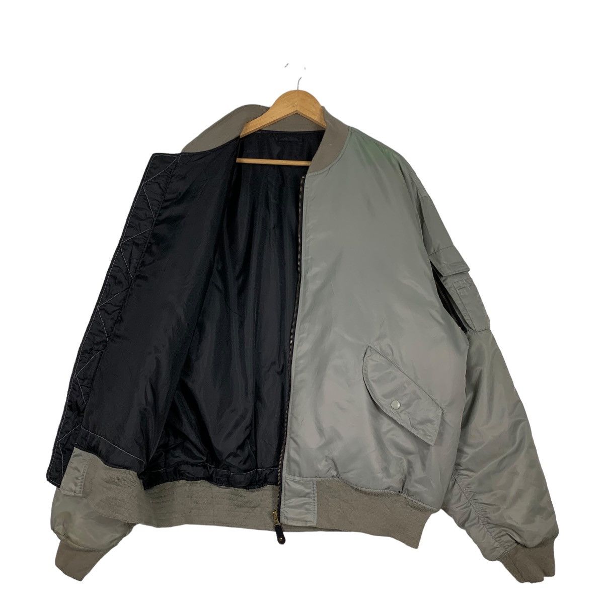 Japanese Brand Vintage Silver Grey Bomber Jacket Big Size #1108-C50 Size US XXL / EU 58 / 5 - 9 Thumbnail