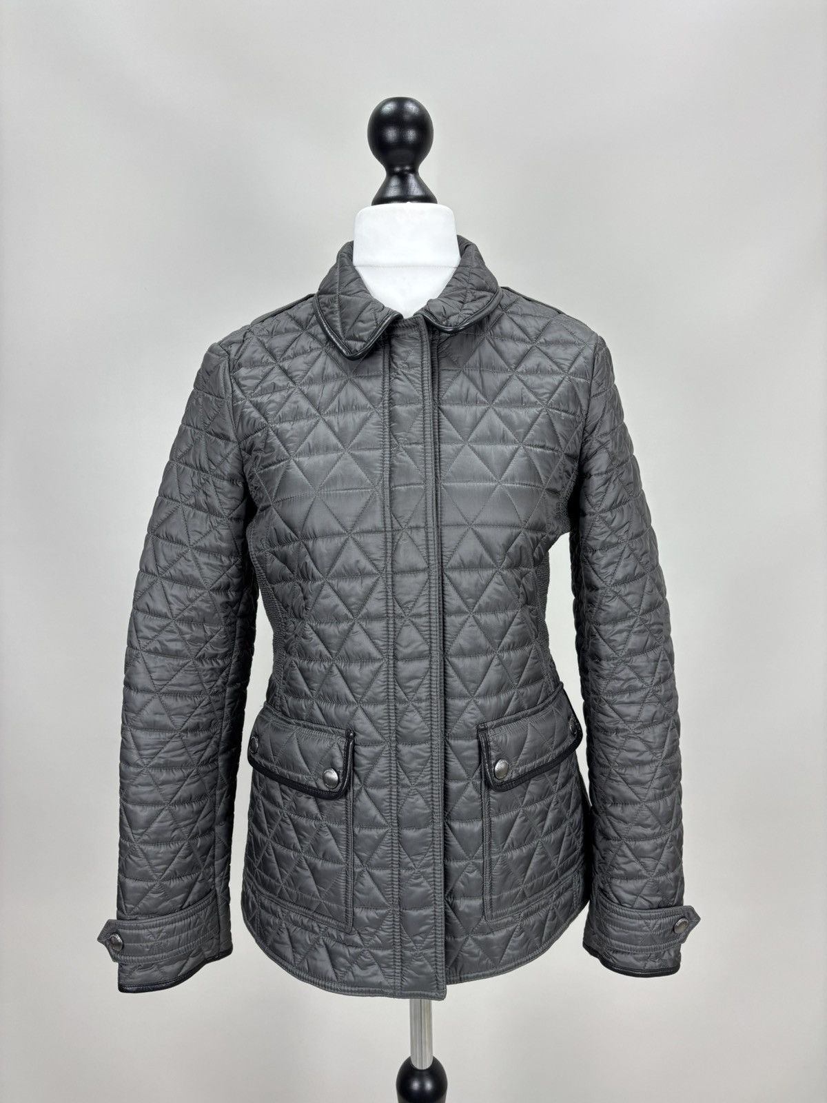 Burberry Womens quilted jacket Burberry Brit Size M Color Gray Size M / US 6-8 / IT 42-44 - 2 Thumbnail